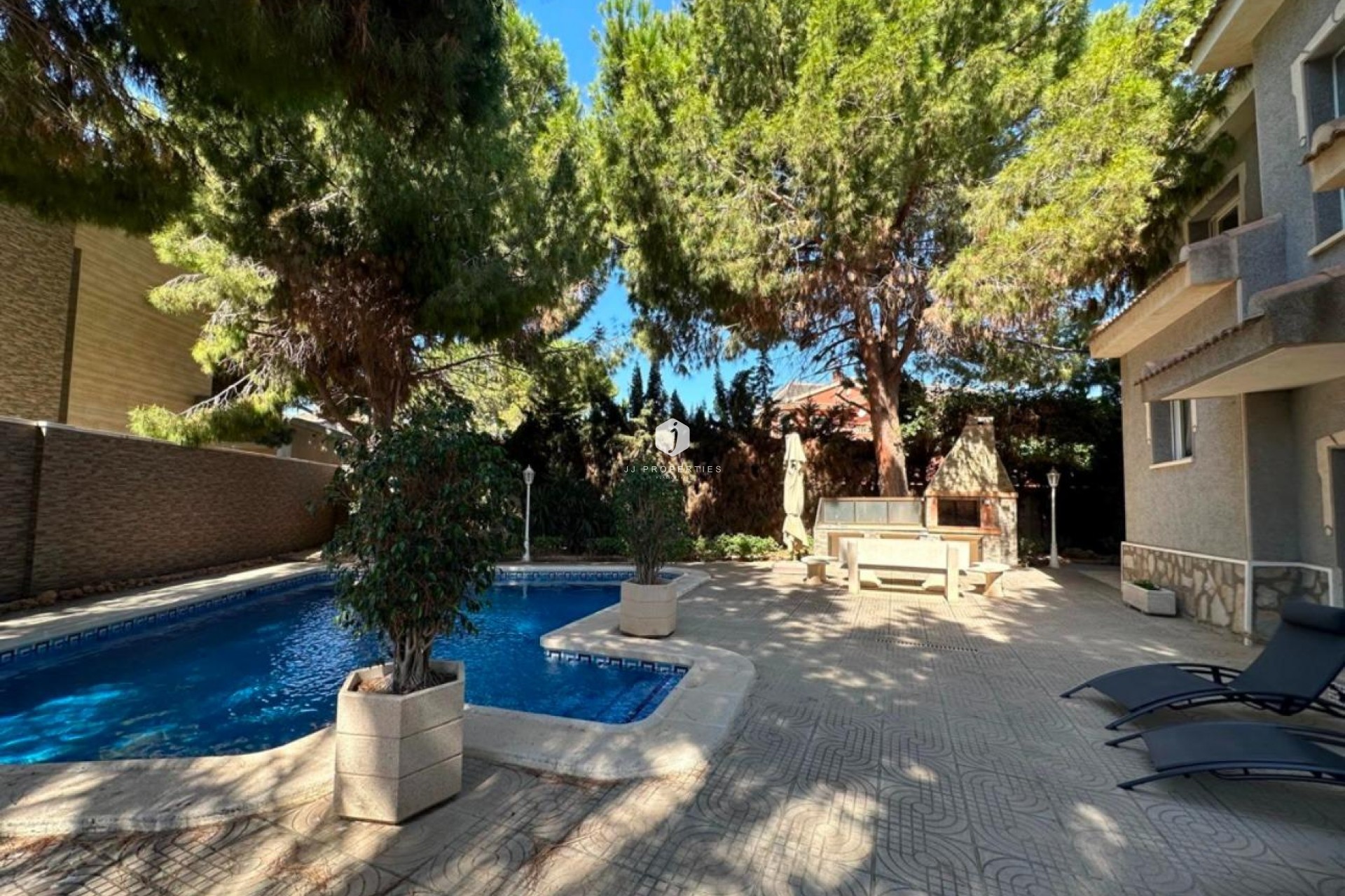 Z drugiej ręki - Villa -
Ciudad Quesada - Ciudad Quesada - Doña Pepa