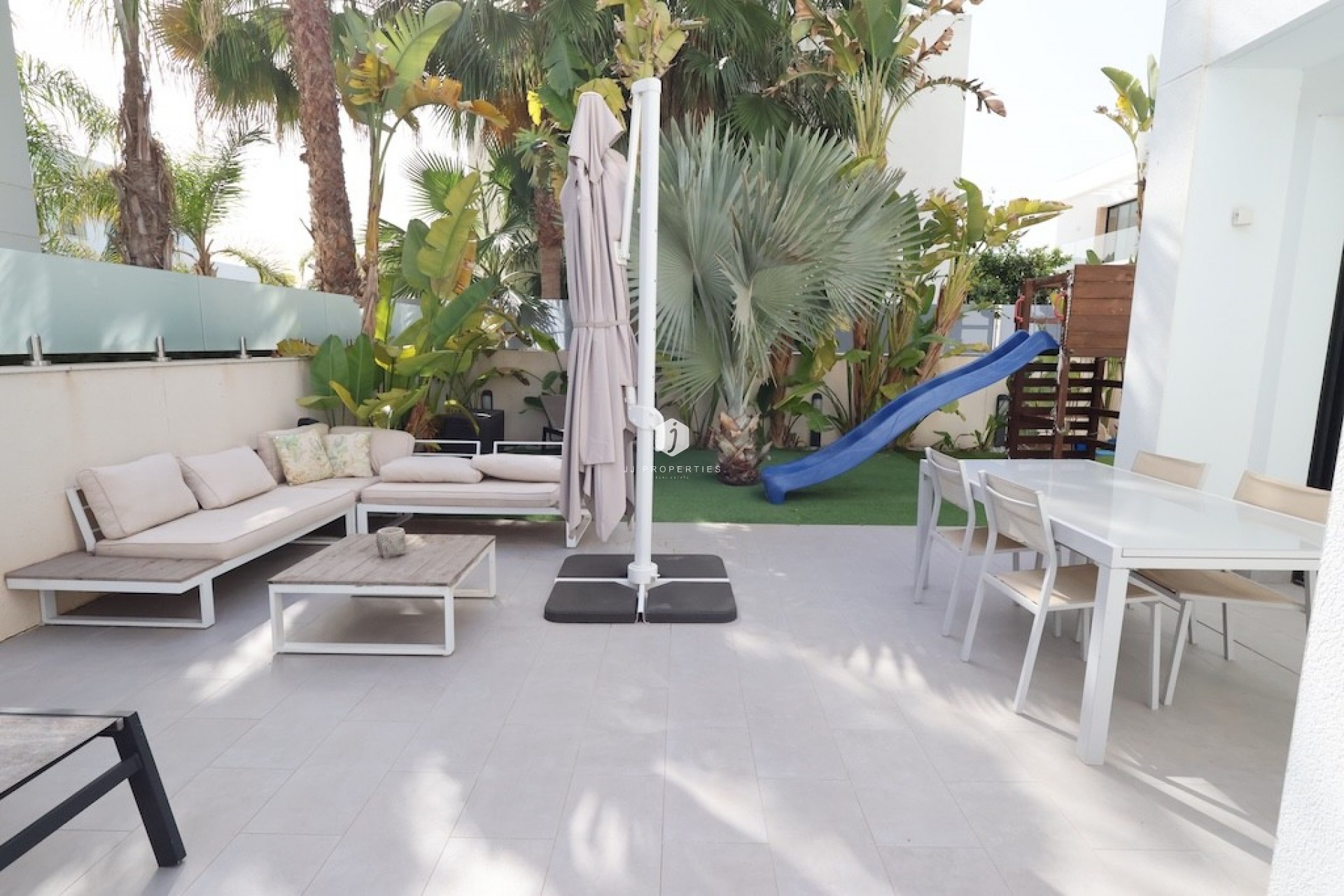 Z drugiej ręki - Villa -
Ciudad Quesada - Costa Blanca