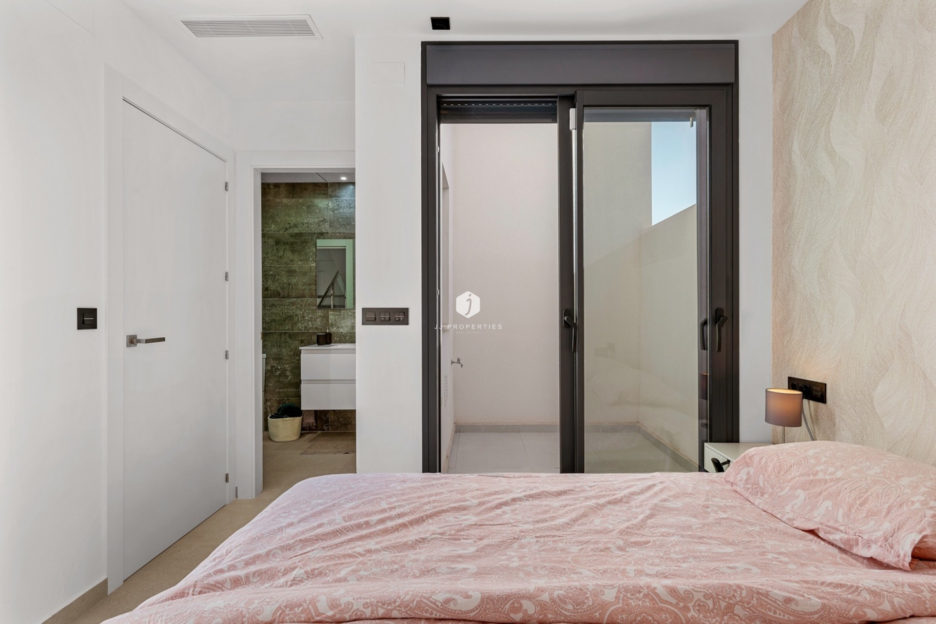 Z drugiej ręki - Villa -
Ciudad Quesada - Costa Blanca