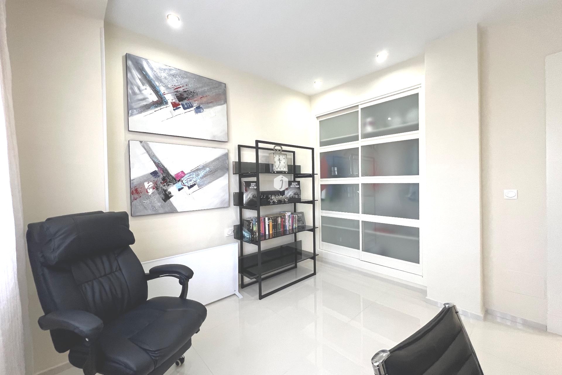 Z drugiej ręki - Villa -
Ciudad Quesada - Costa Blanca