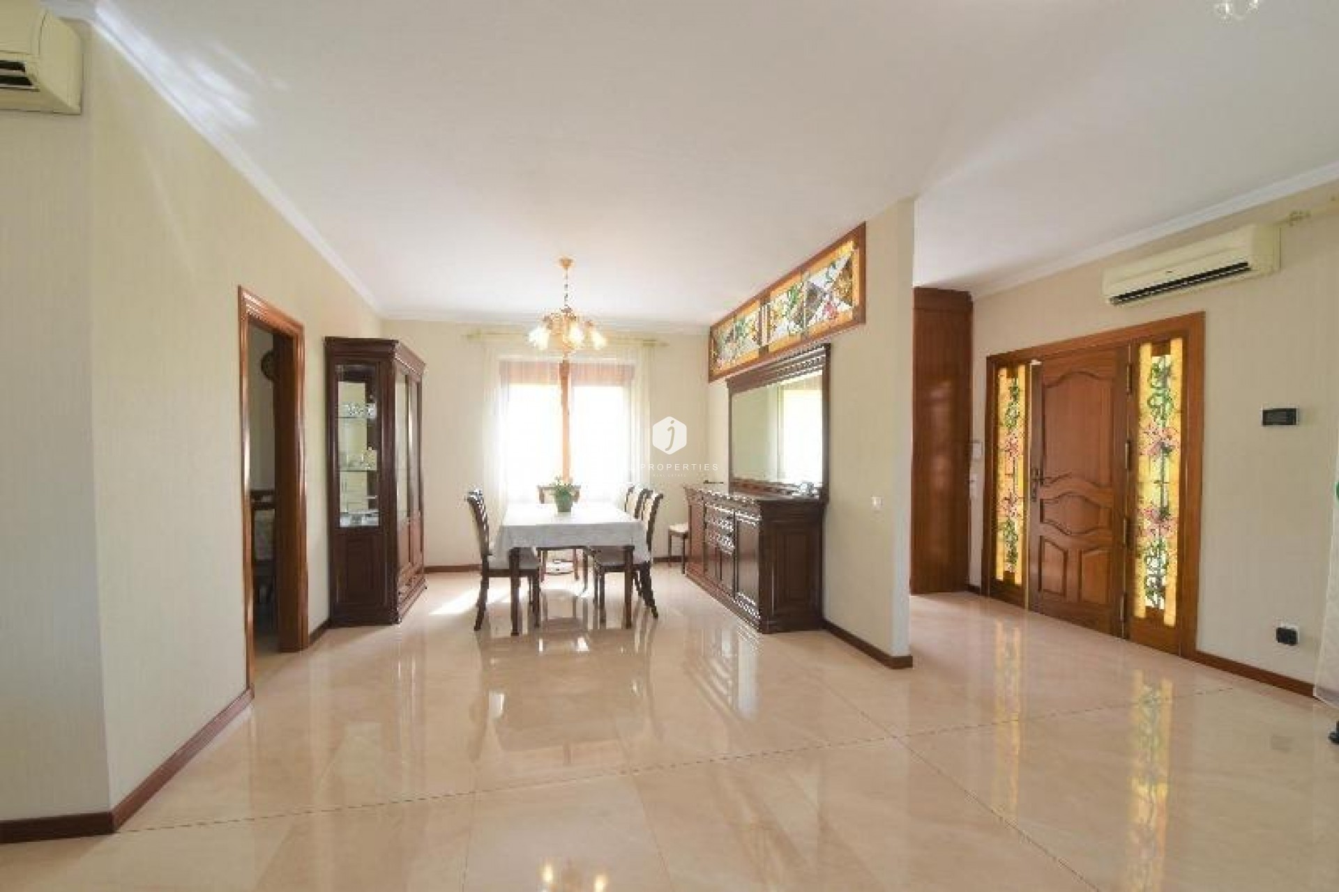 Z drugiej ręki - Villa -
Ciudad Quesada