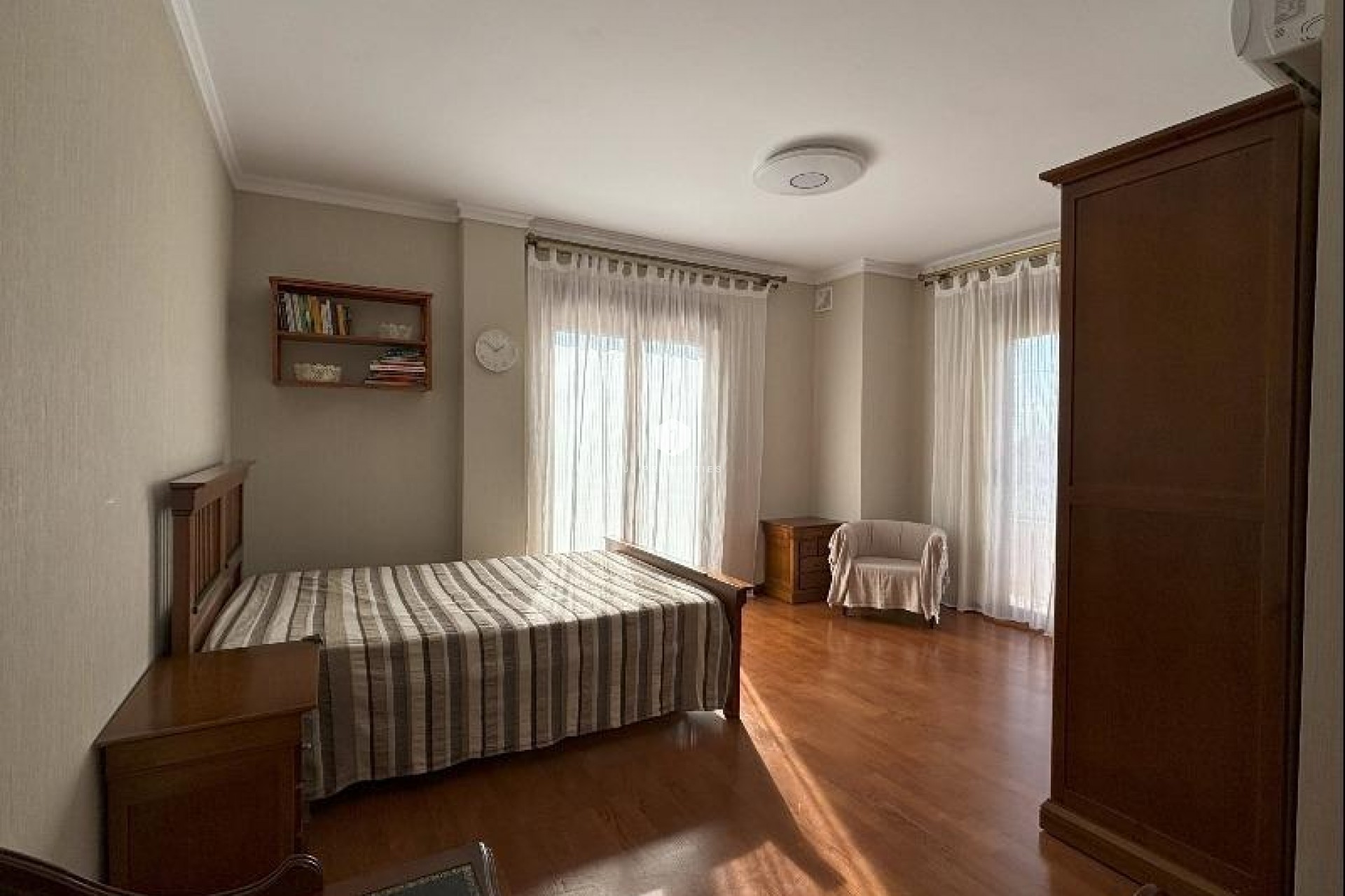 Z drugiej ręki - Villa -
Ciudad Quesada