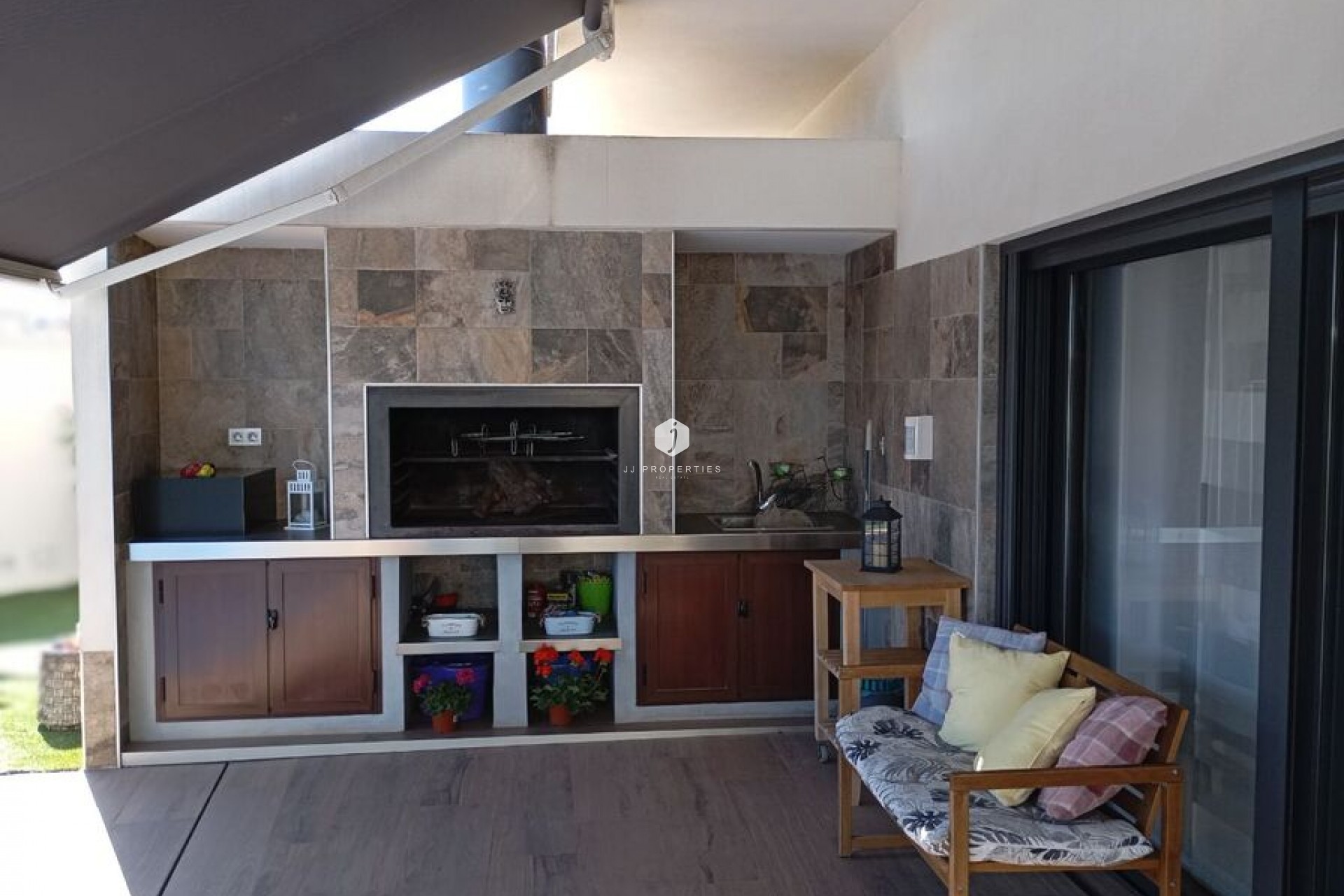 Z drugiej ręki - Villa -
Daya Nueva - Costa Blanca