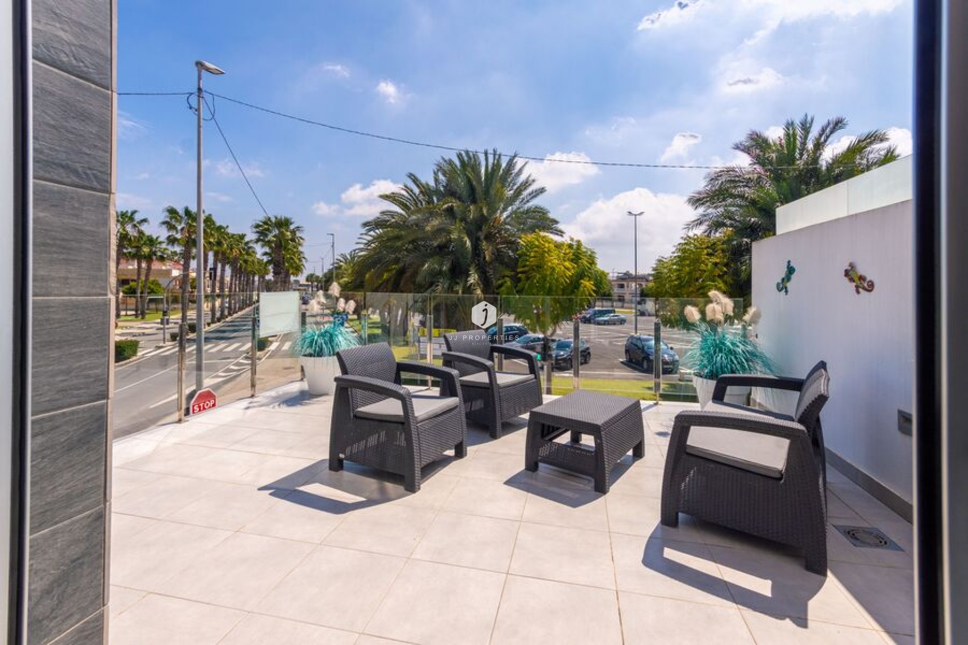 Z drugiej ręki - Villa -
Daya Vieja - Costa Blanca