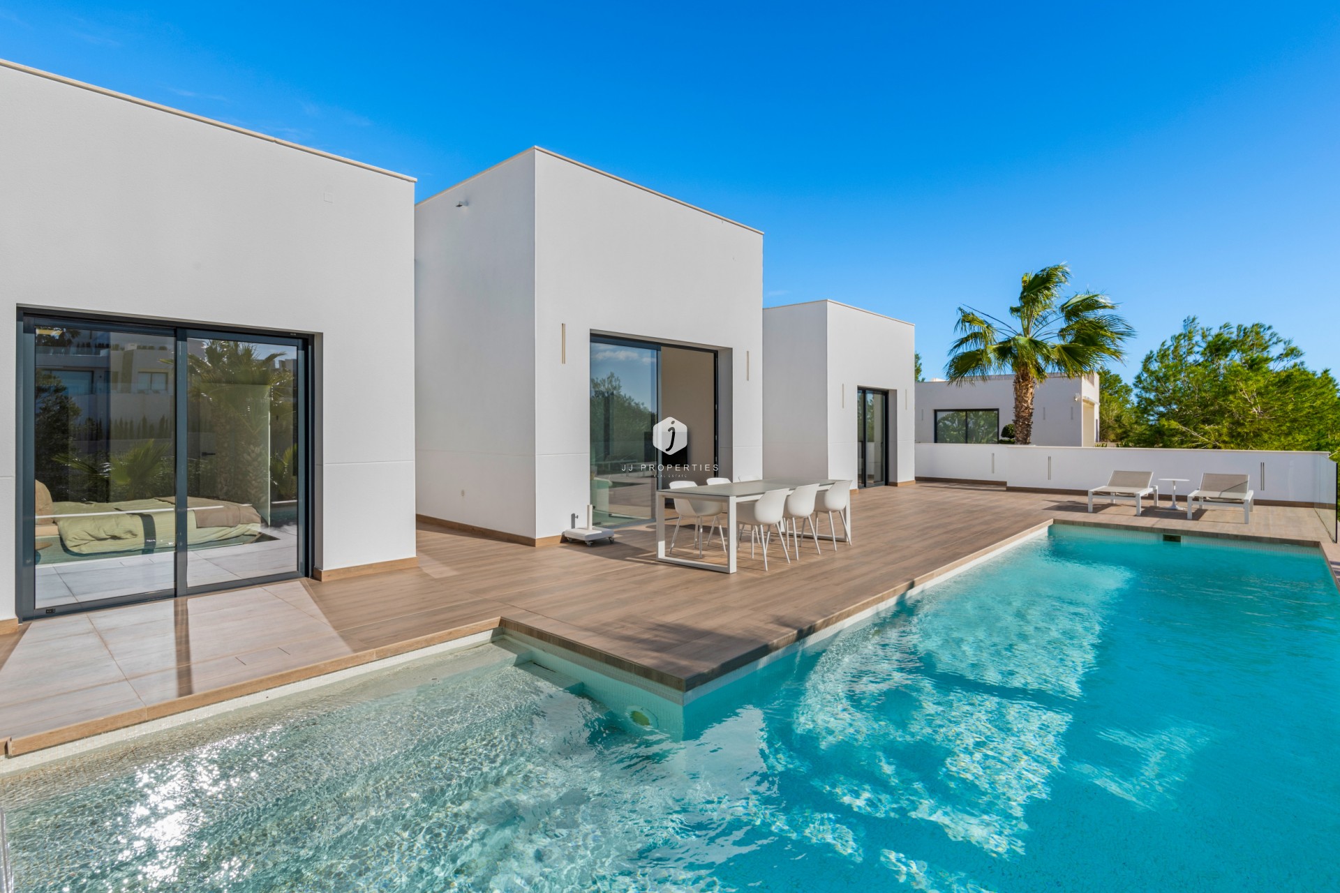 Z drugiej ręki - Villa -
Dehesa de Campoamor - Costa Blanca