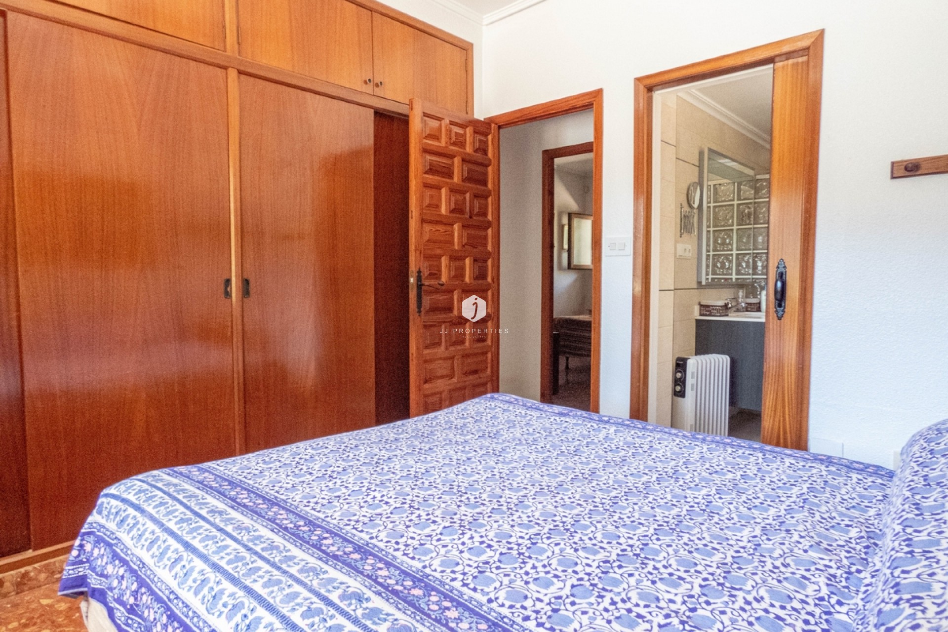 Z drugiej ręki - Villa -
Dehesa de Campoamor - Costa Blanca