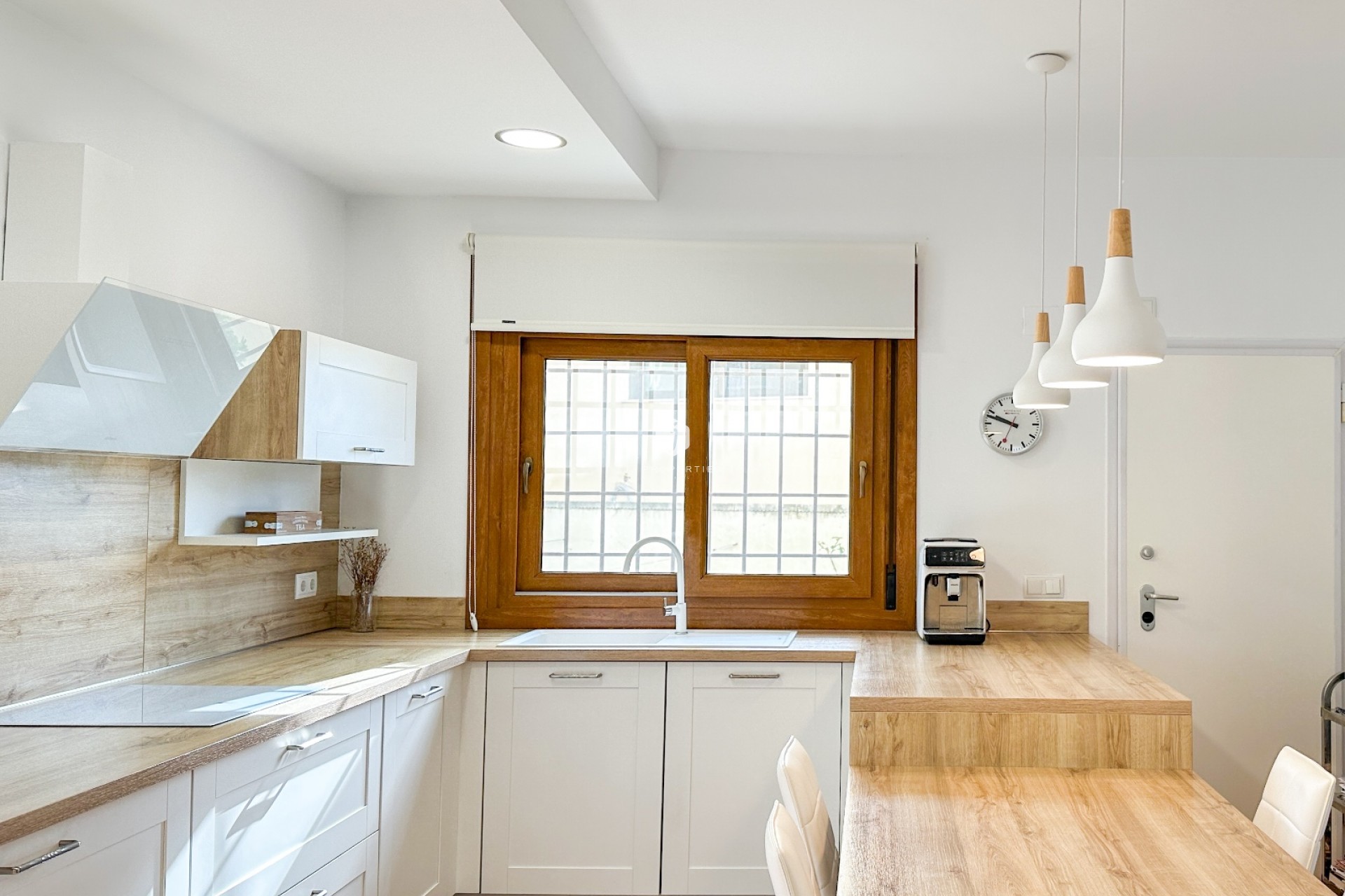 Z drugiej ręki - Villa -
Dehesa de Campoamor - Costa Blanca