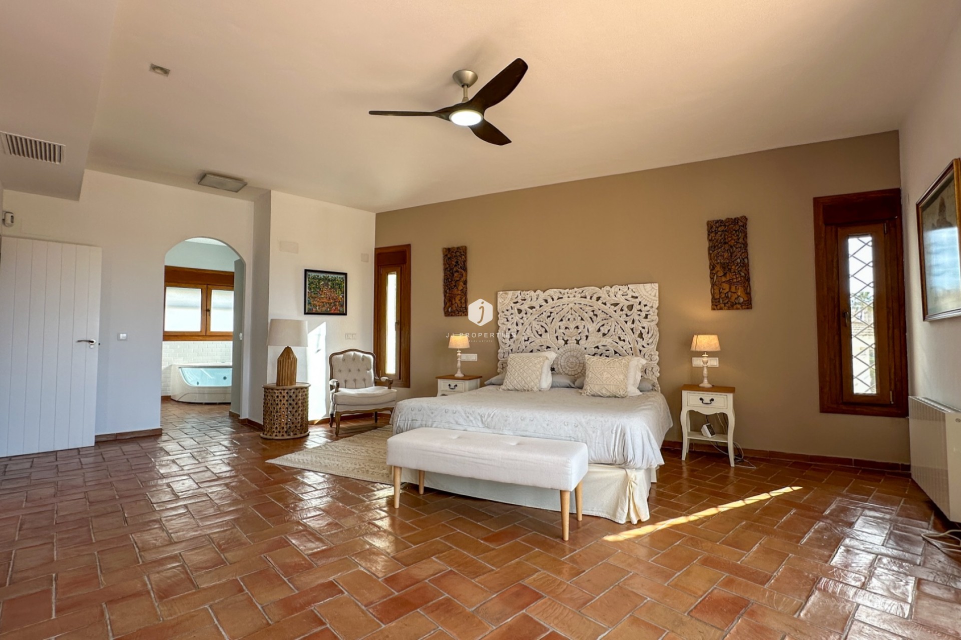 Z drugiej ręki - Villa -
Dehesa de Campoamor - Costa Blanca