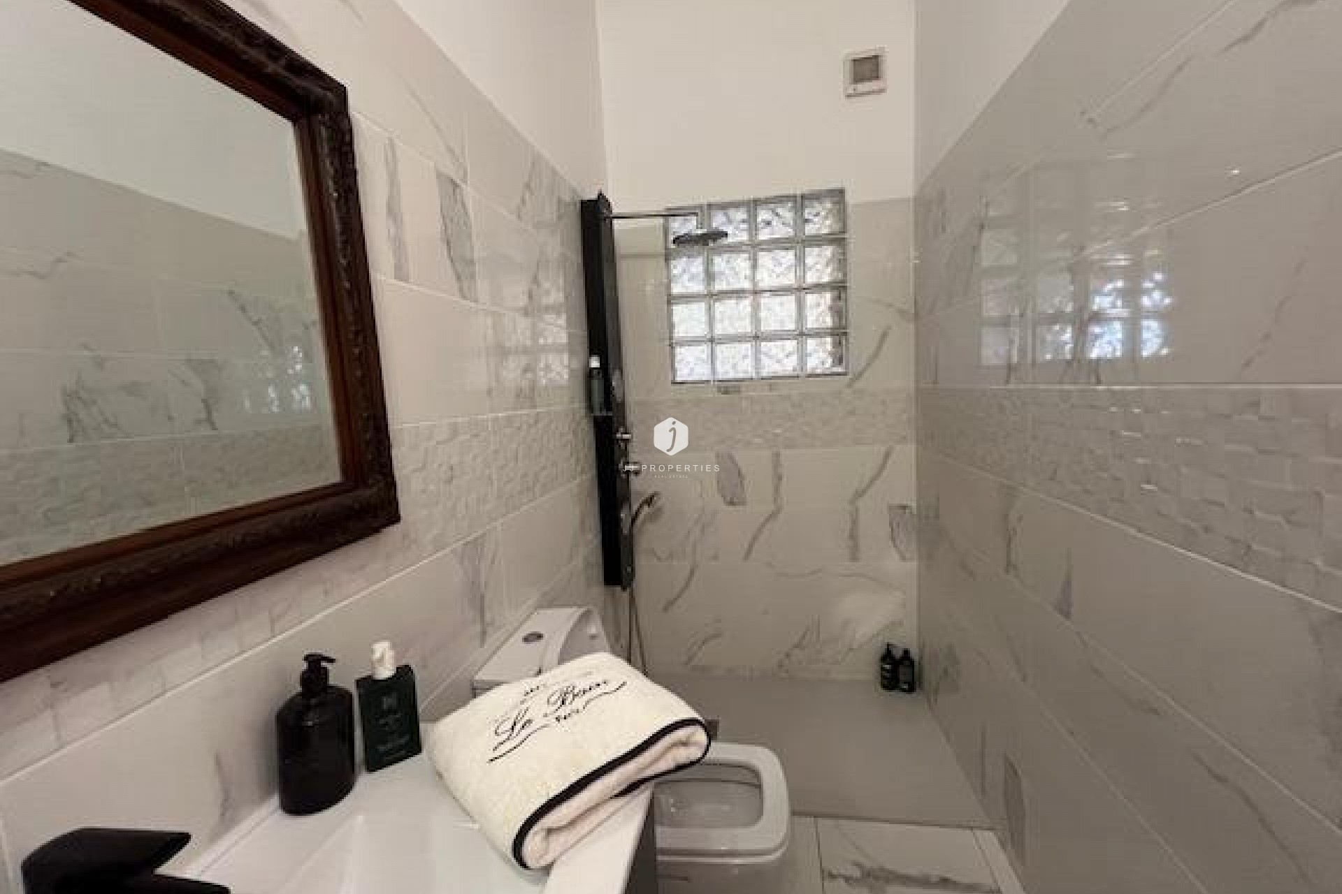 Z drugiej ręki - Villa -
Dolores - Comunidad Valenciana