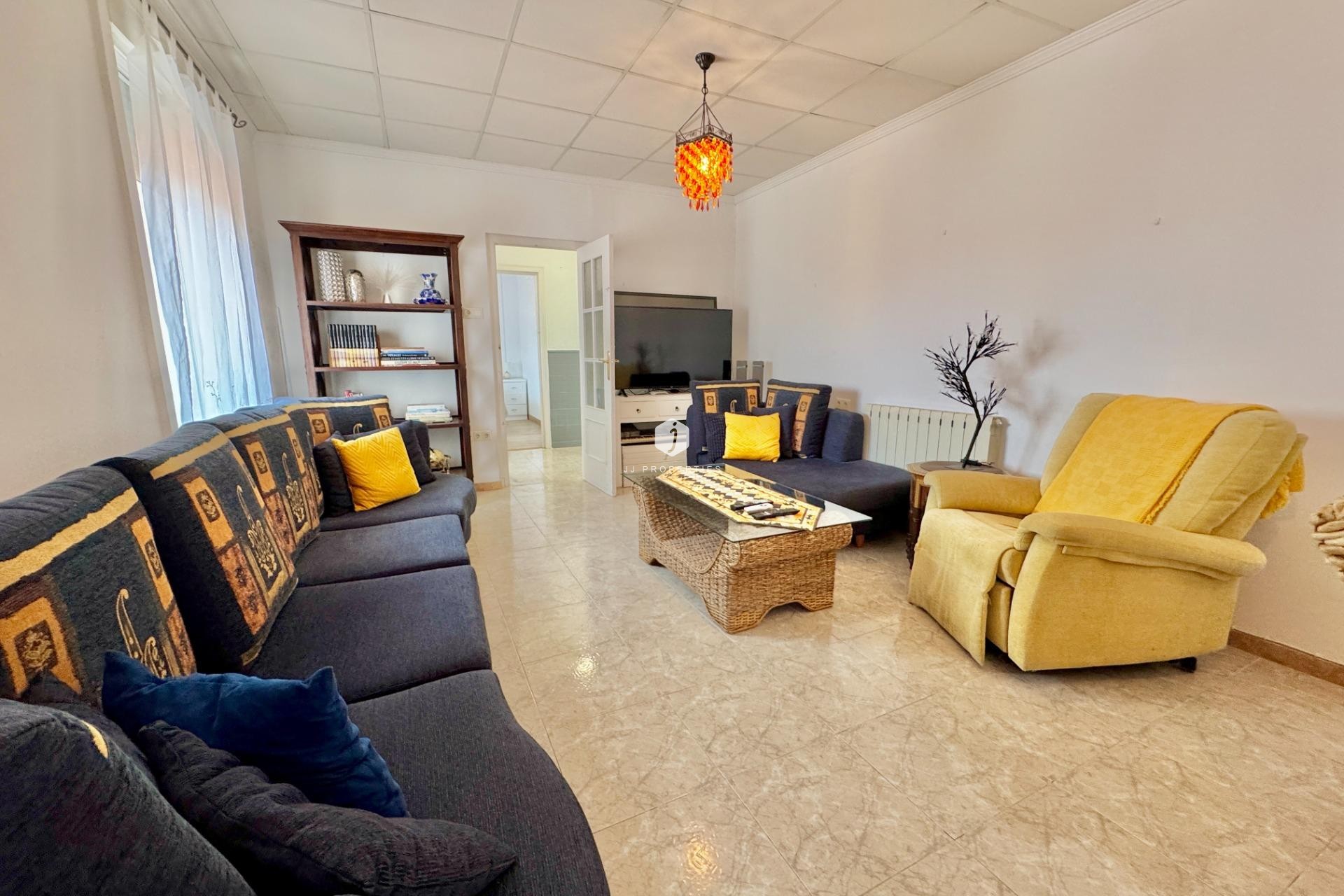 Z drugiej ręki - Villa -
Dolores - Comunidad Valenciana