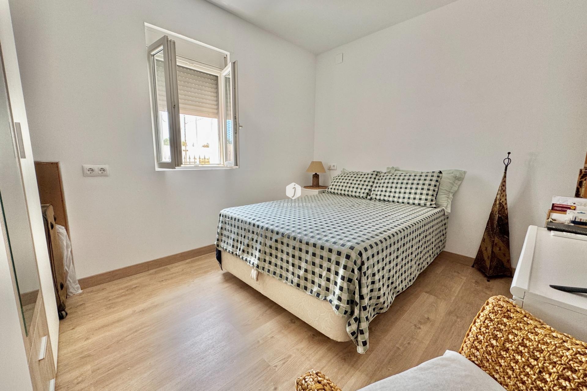 Z drugiej ręki - Villa -
Dolores - Comunidad Valenciana