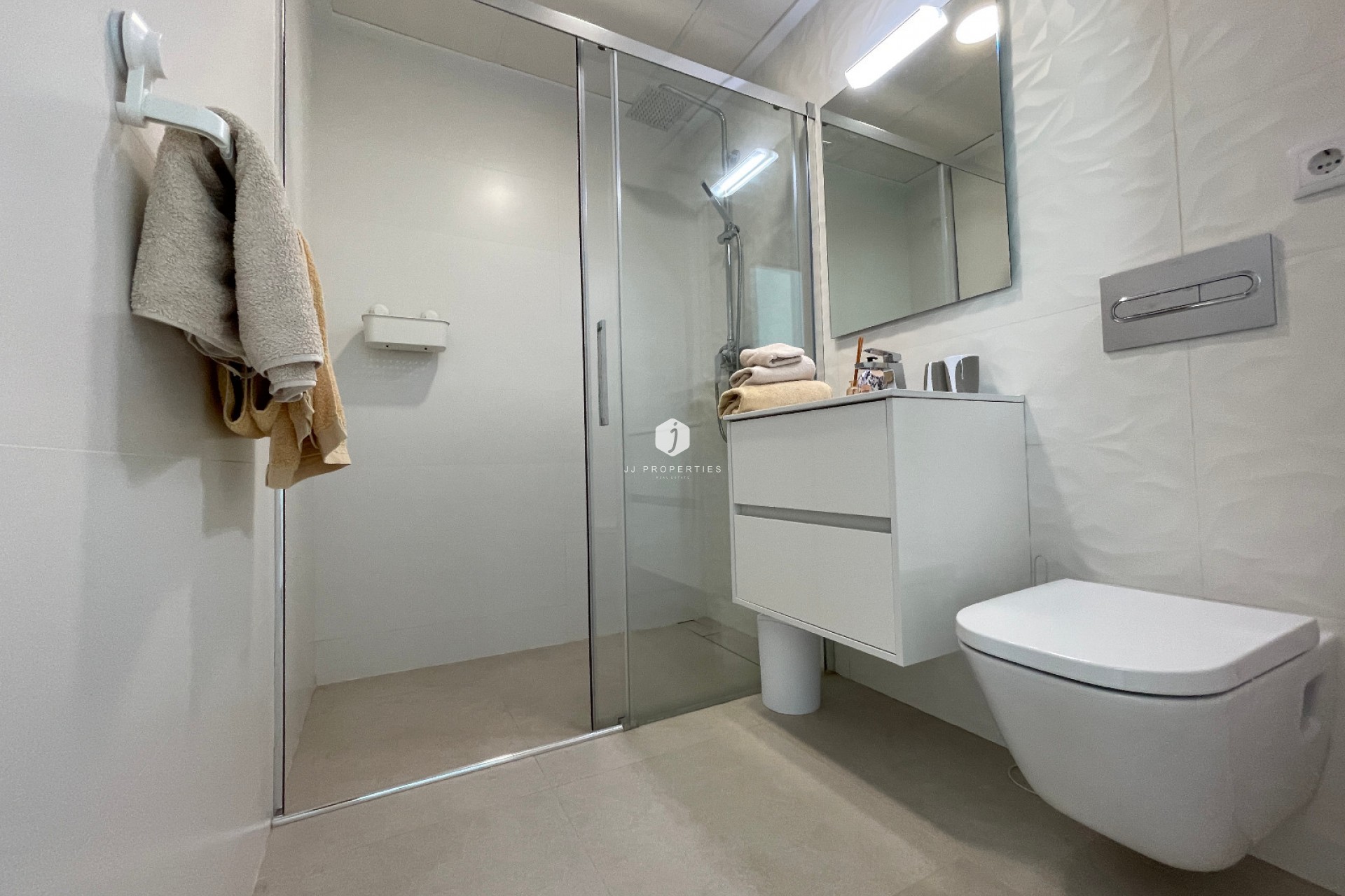 Z drugiej ręki - Villa -
Formentera del Segura - Costa Blanca