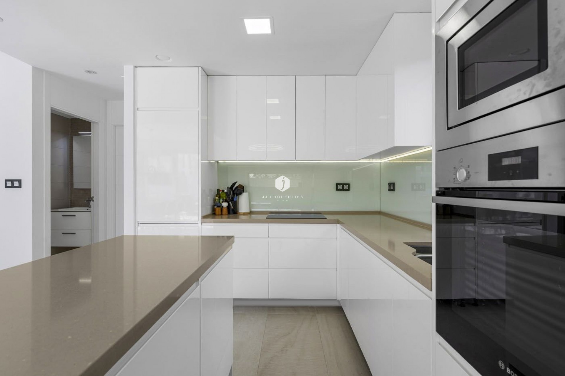 Z drugiej ręki - Villa -
Guardamar del Segura - Costa Blanca