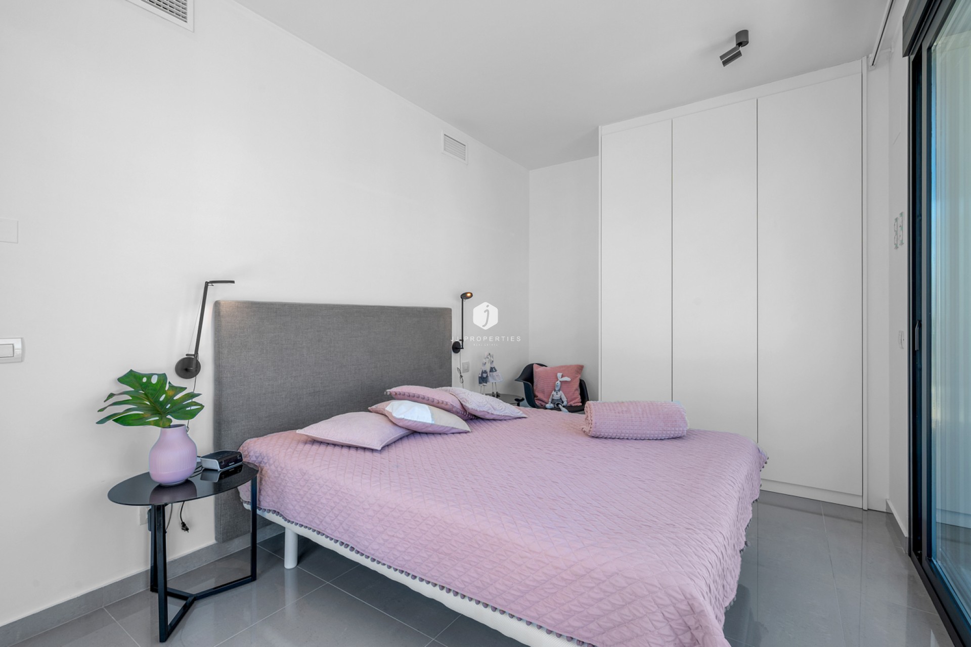 Z drugiej ręki - Villa -
Guardamar del Segura - Costa Blanca