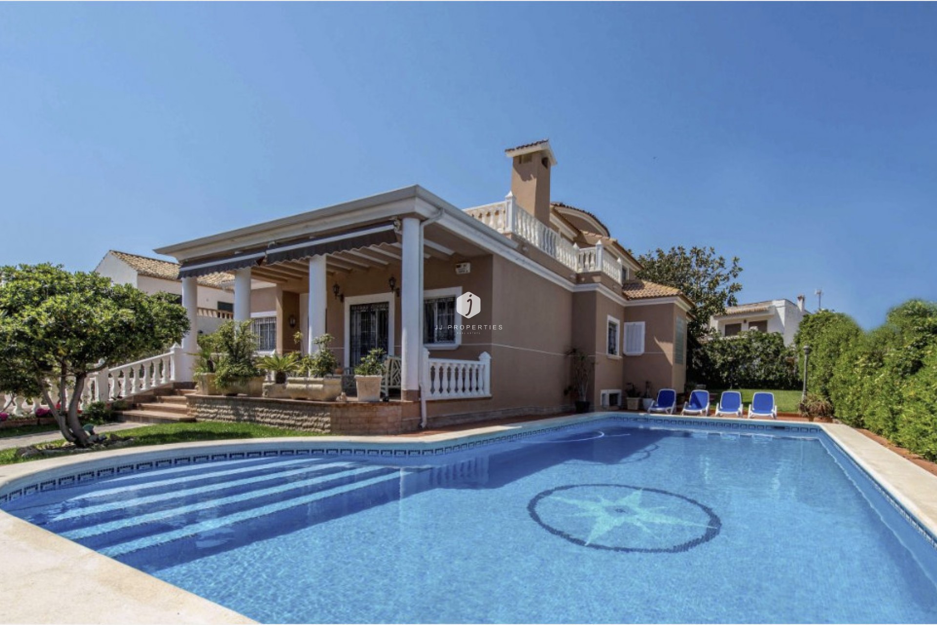 Z drugiej ręki - Villa -
La Mata - Costa Blanca