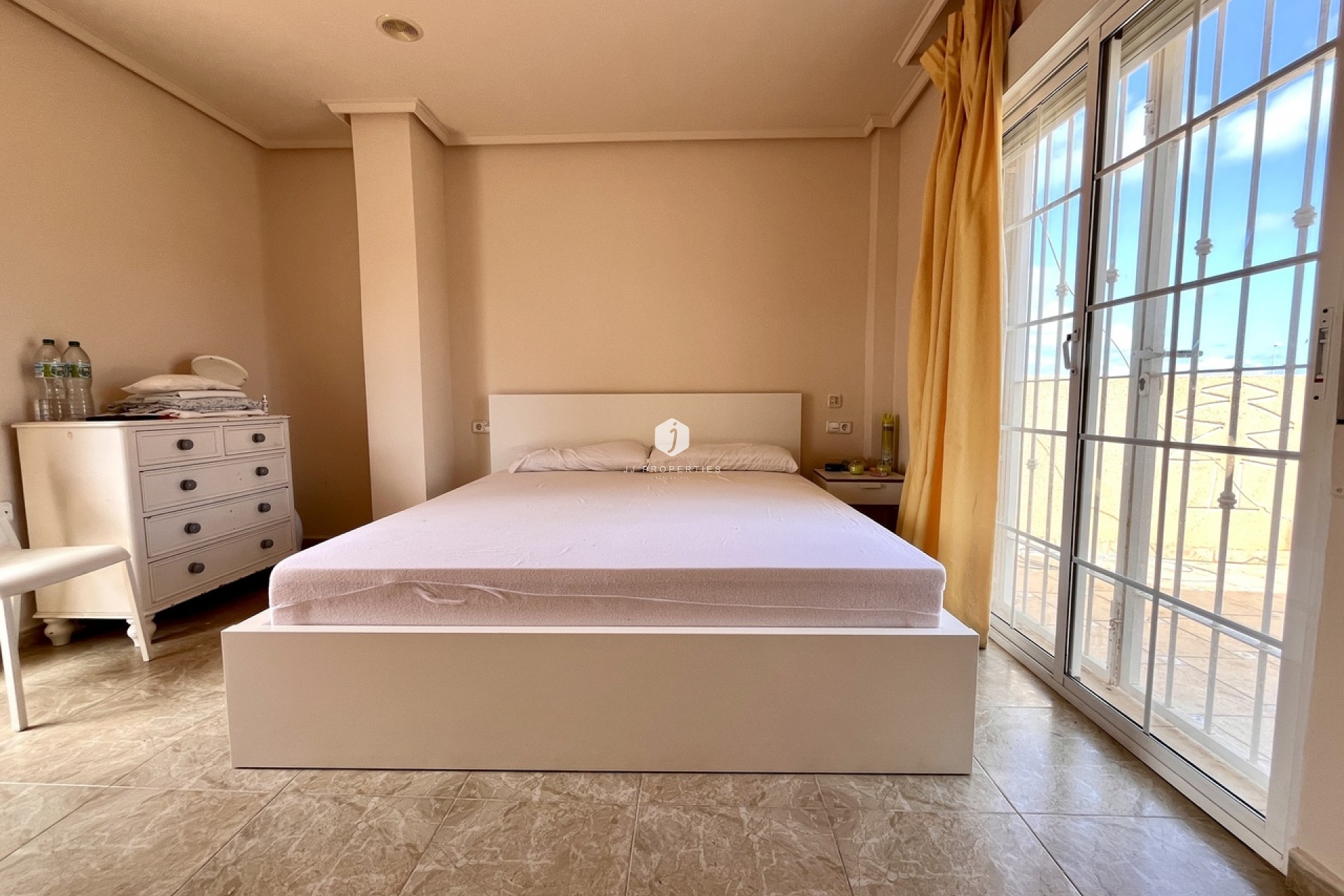 Z drugiej ręki - Villa -
La Zenia - Costa Blanca