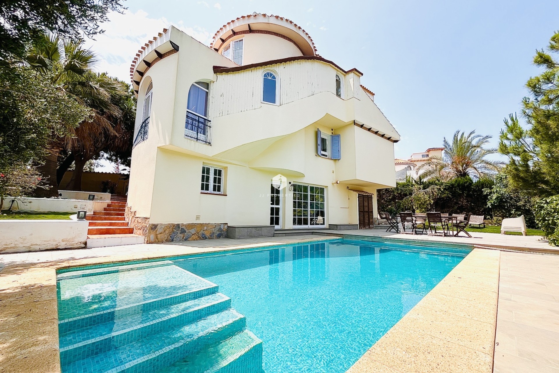Z drugiej ręki - Villa -
La Zenia - Costa Blanca