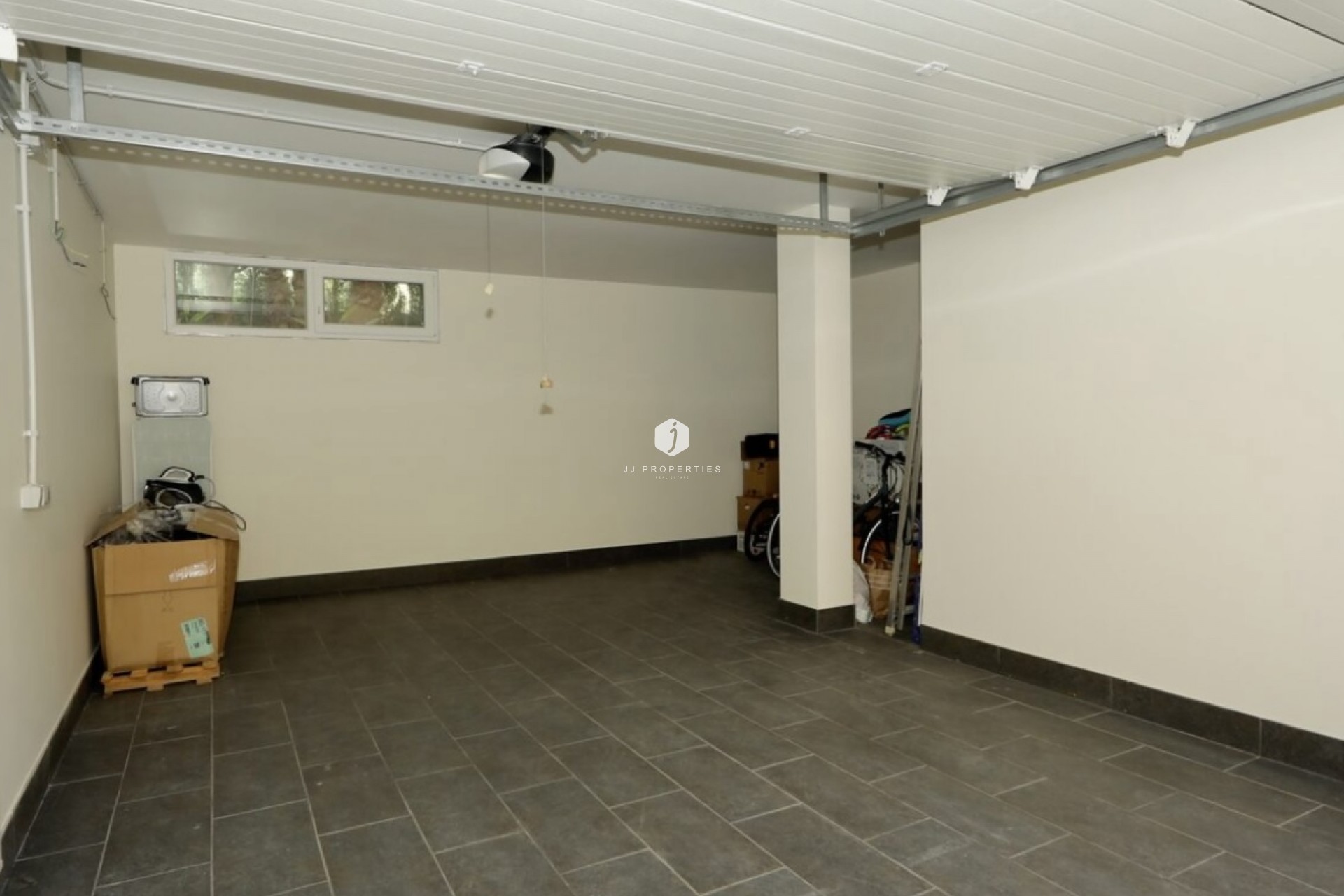 Z drugiej ręki - Villa -
La Zenia - Costa Blanca