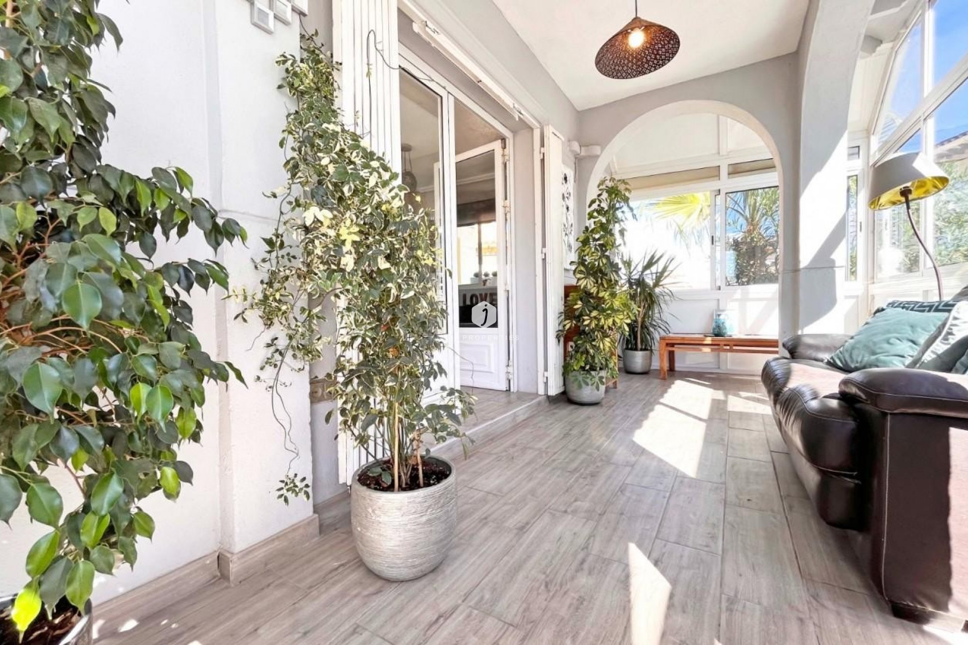 Z drugiej ręki - Villa -
La Zenia - Costa Blanca