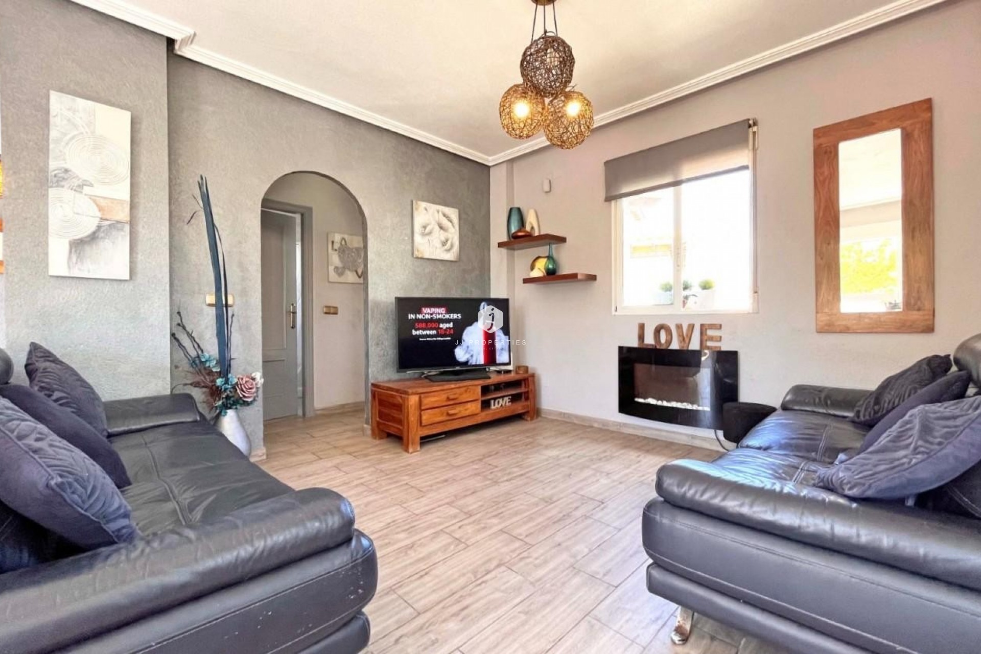 Z drugiej ręki - Villa -
La Zenia - Costa Blanca