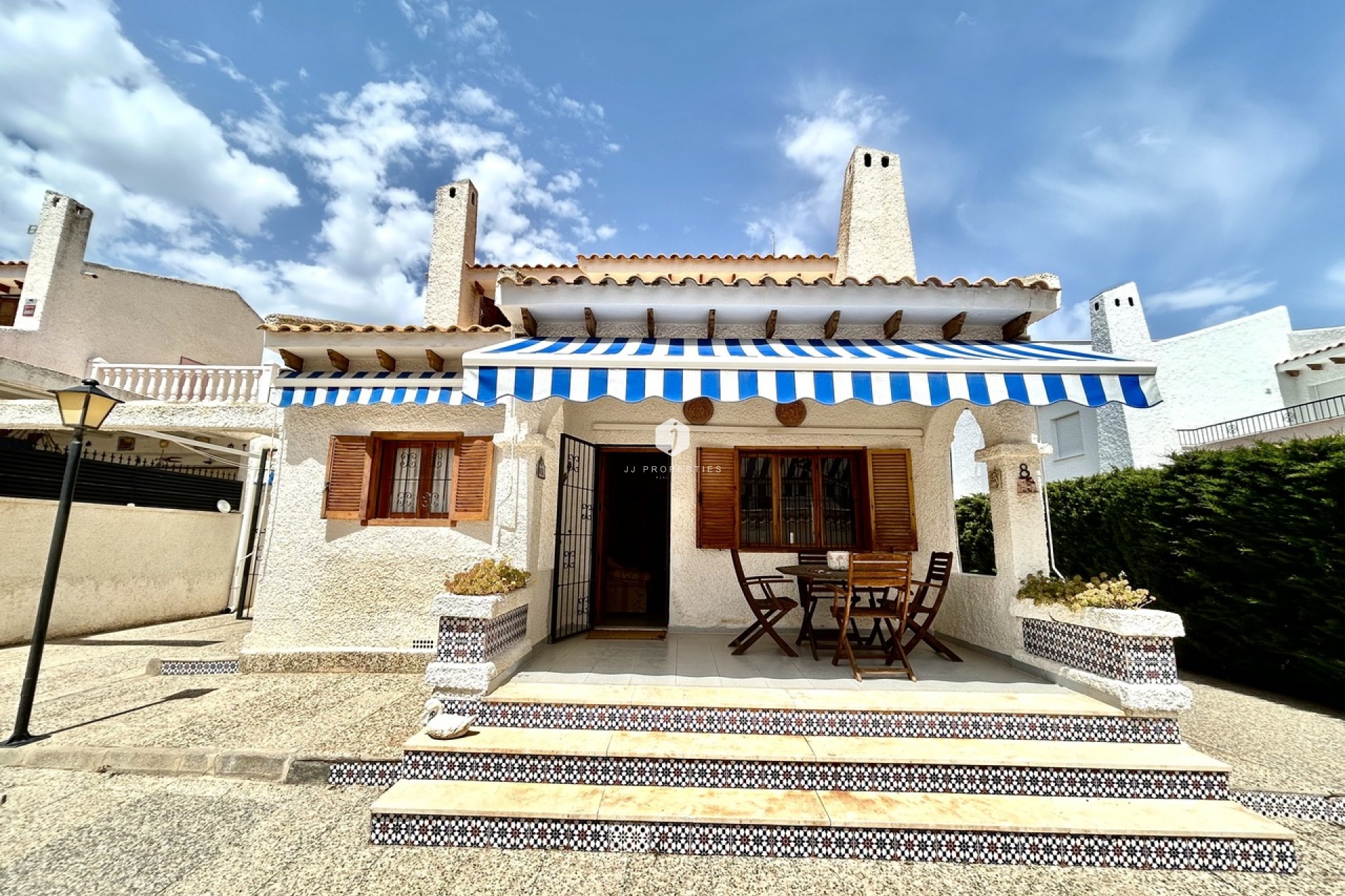 Z drugiej ręki - Villa -
La Zenia - Costa Blanca