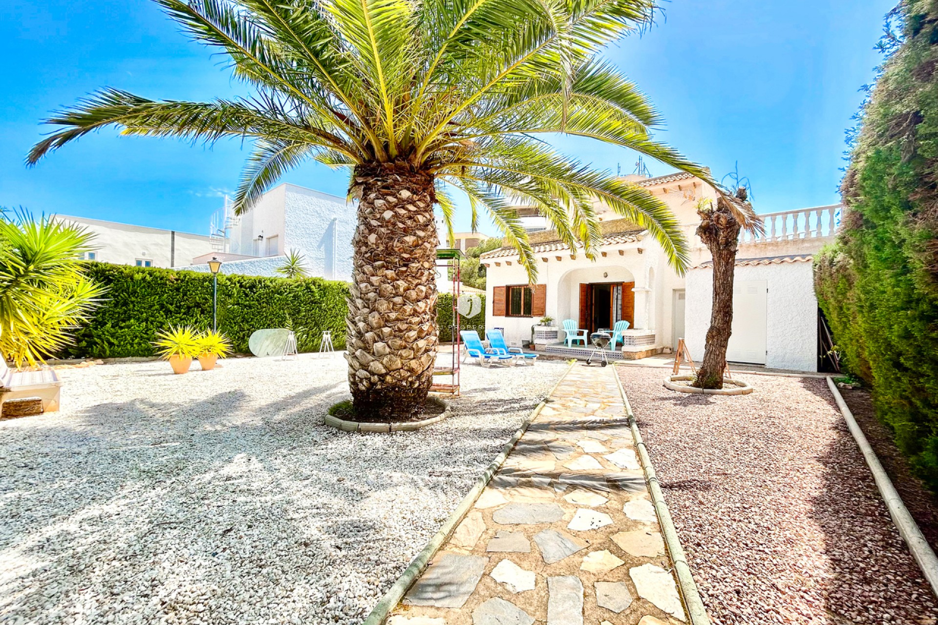 Z drugiej ręki - Villa -
La Zenia - Costa Blanca