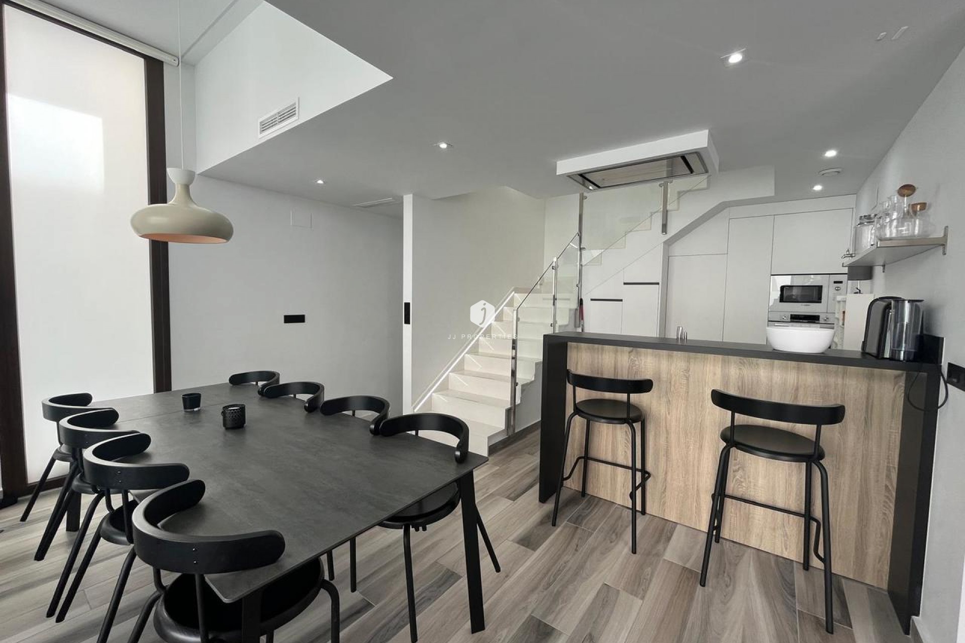 Z drugiej ręki - Villa -
Los Altos - Costa Blanca