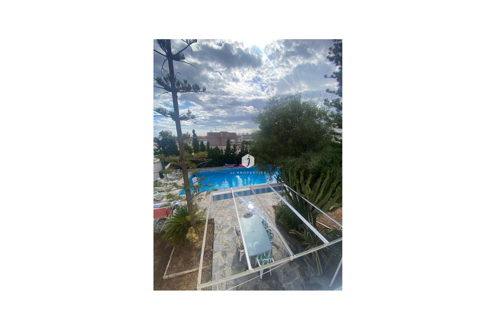 Z drugiej ręki - Villa -
Los Balcones - Costa Blanca