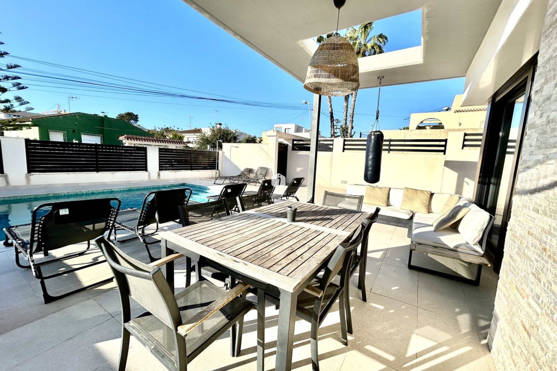 Z drugiej ręki - Villa -
Los Balcones - Costa Blanca