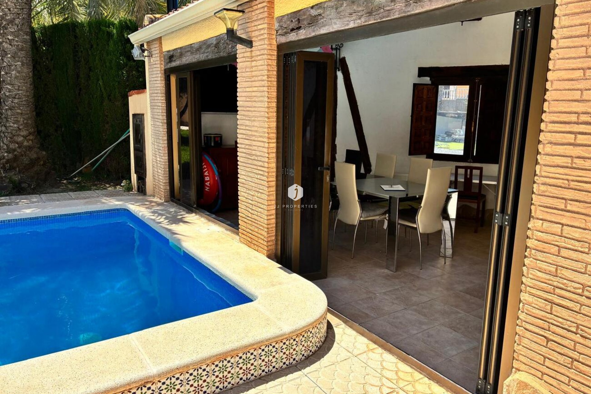 Z drugiej ręki - Villa -
Los Balcones - Costa Blanca