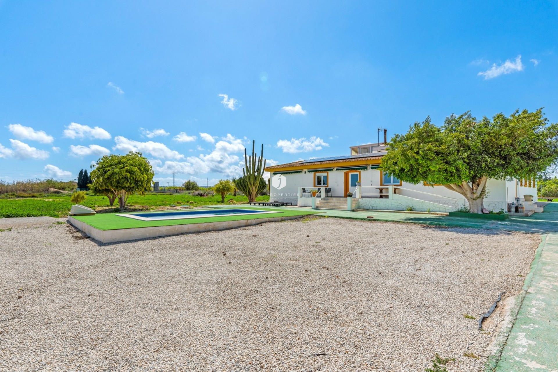 Z drugiej ręki - Villa -
Los Montesinos - Costa Blanca