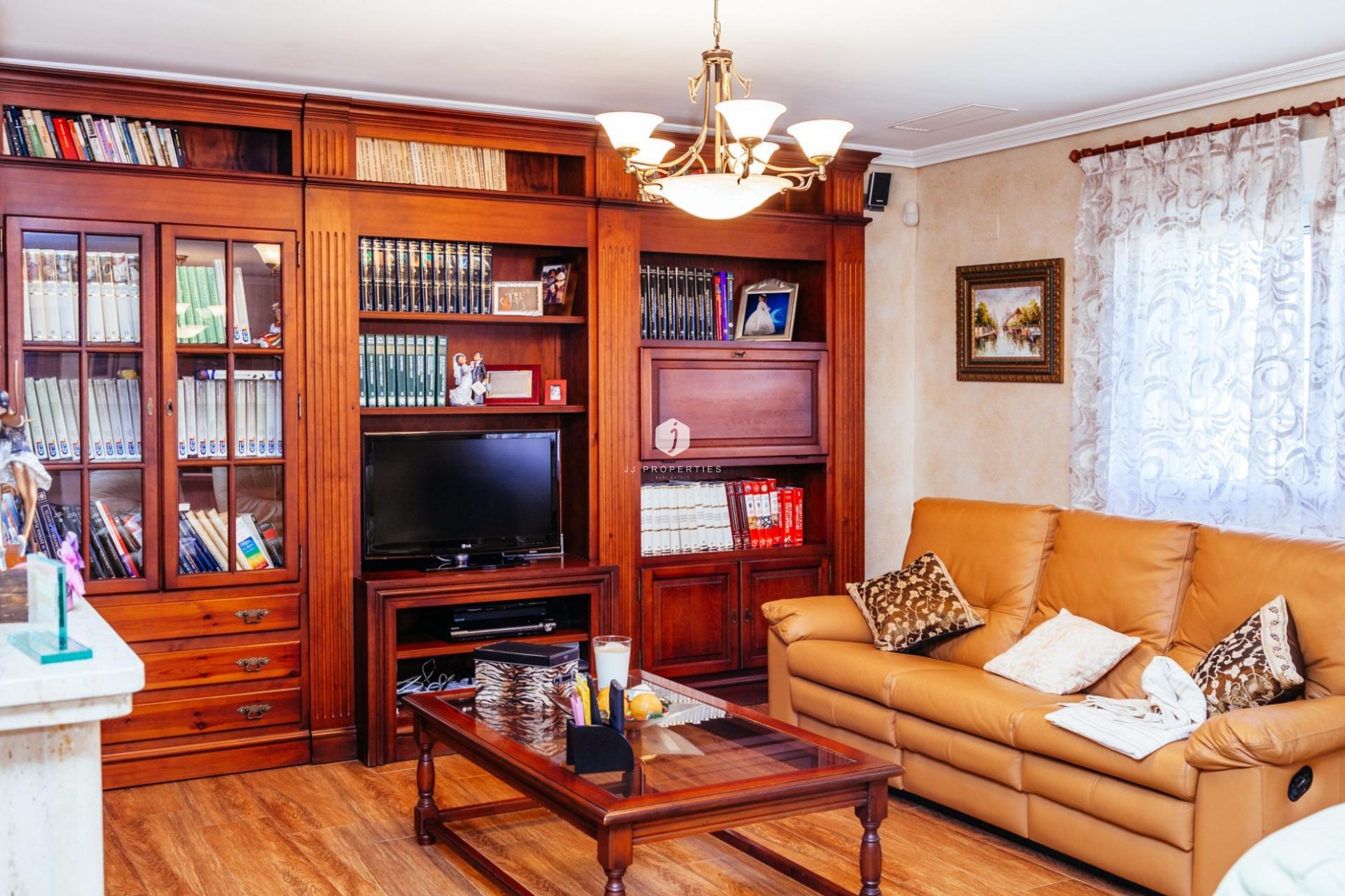 Z drugiej ręki - Villa -
Los Montesinos - Montesinos  Los