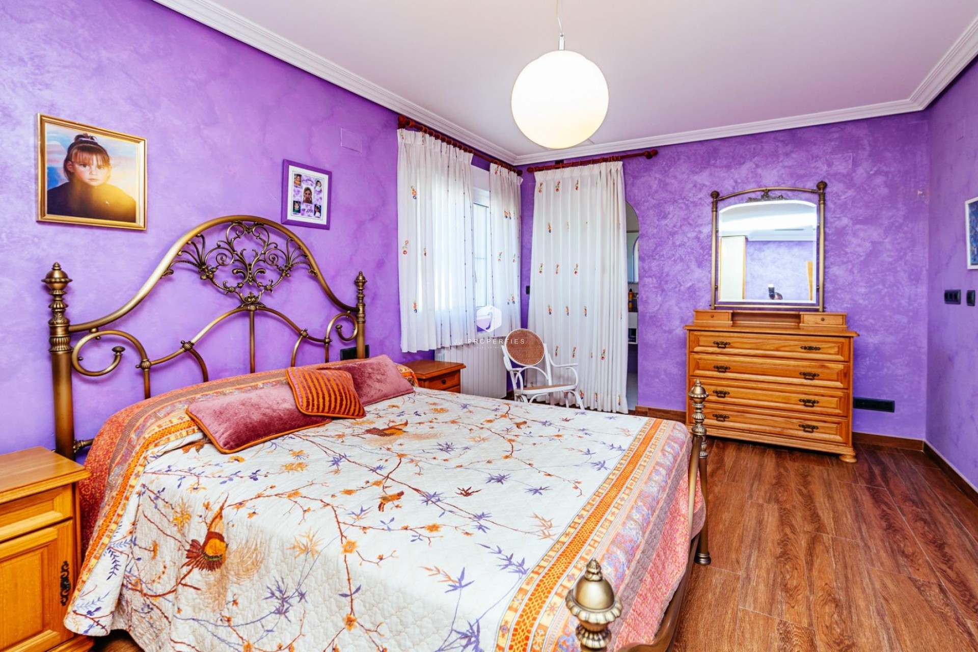 Z drugiej ręki - Villa -
Los Montesinos - Montesinos  Los