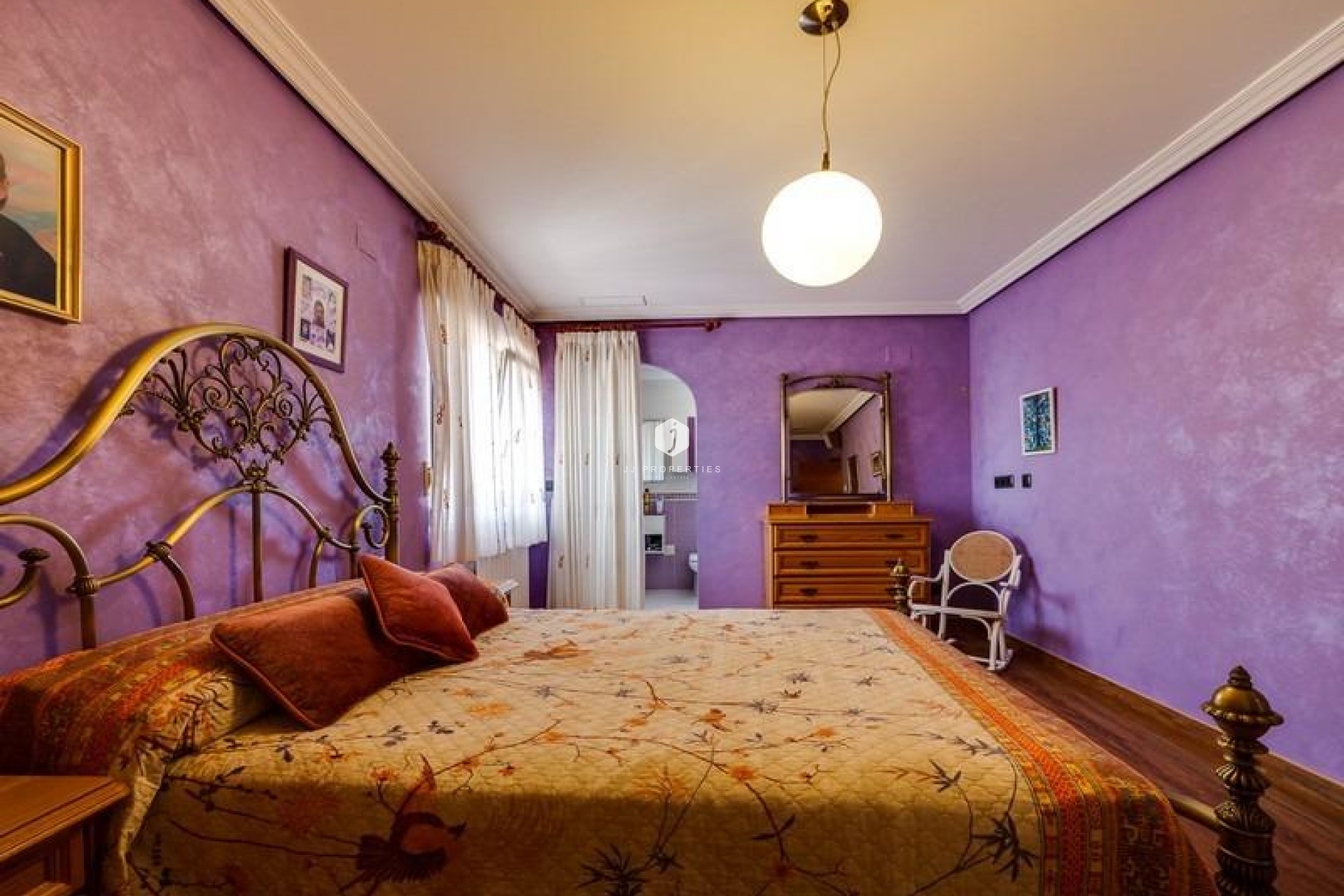 Z drugiej ręki - Villa -
Los Montesinos - Montesinos  Los