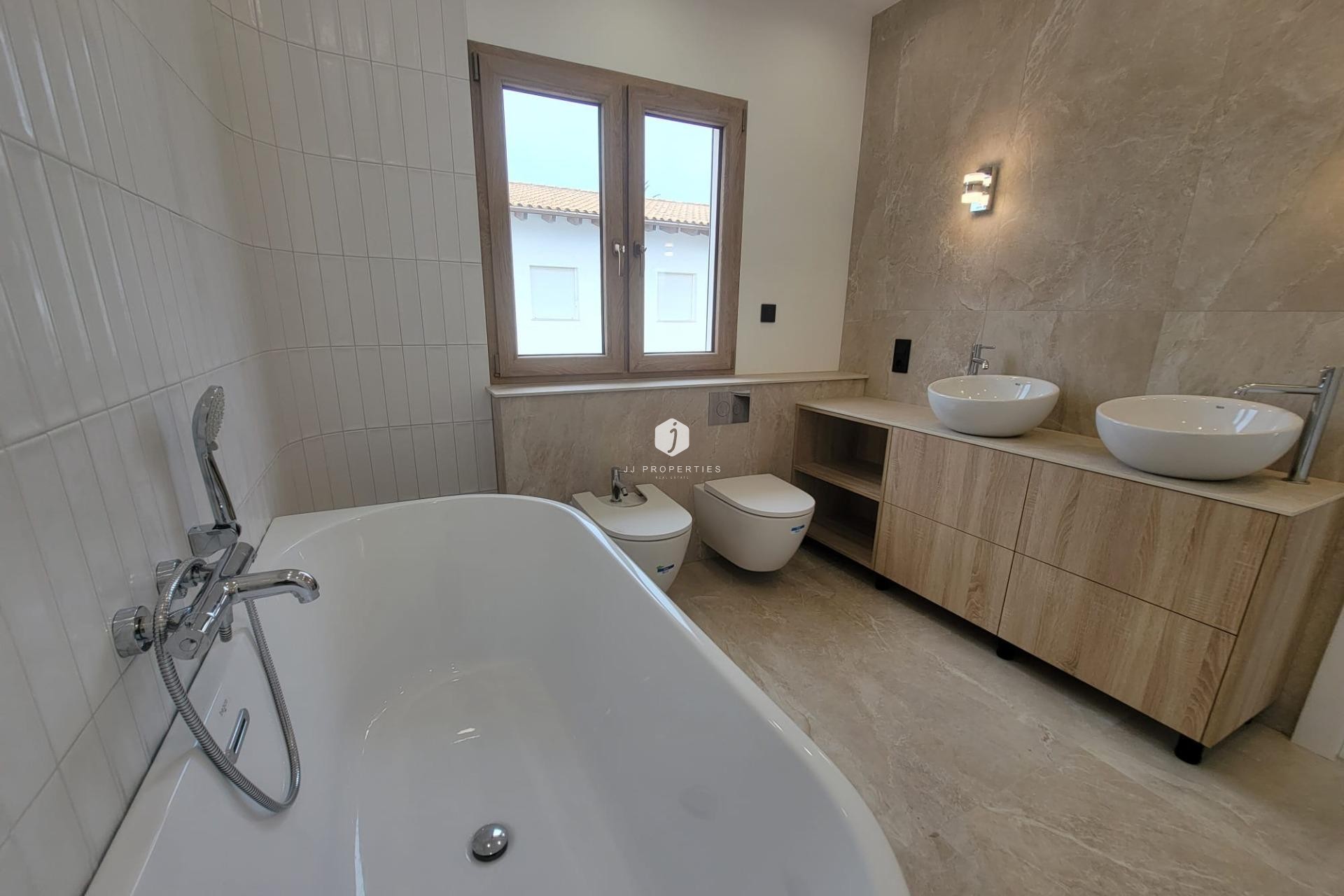 Z drugiej ręki - Villa -
Orihuela Costa - Cabo Roig