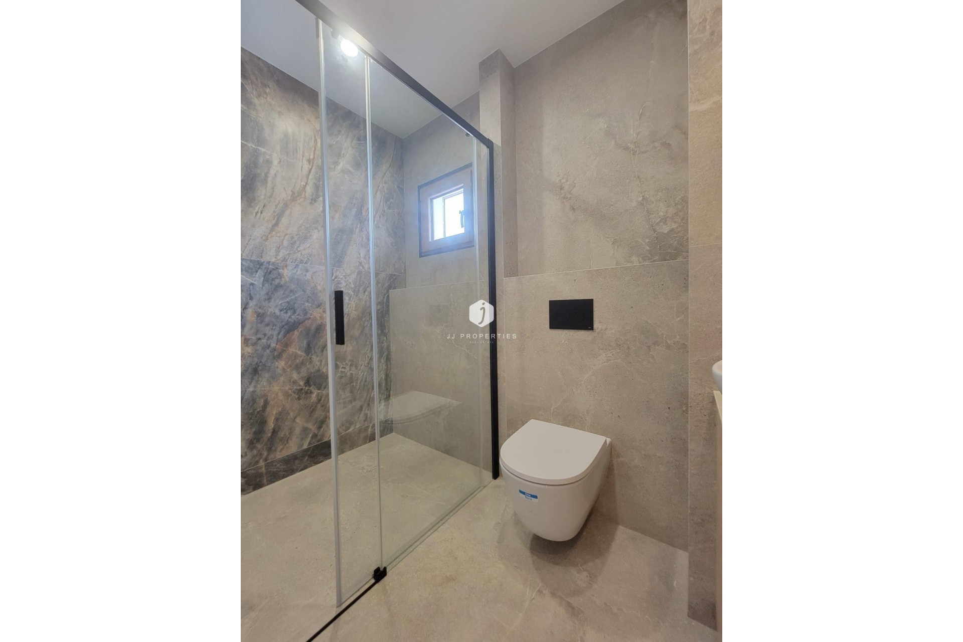 Z drugiej ręki - Villa -
Orihuela Costa - Cabo Roig