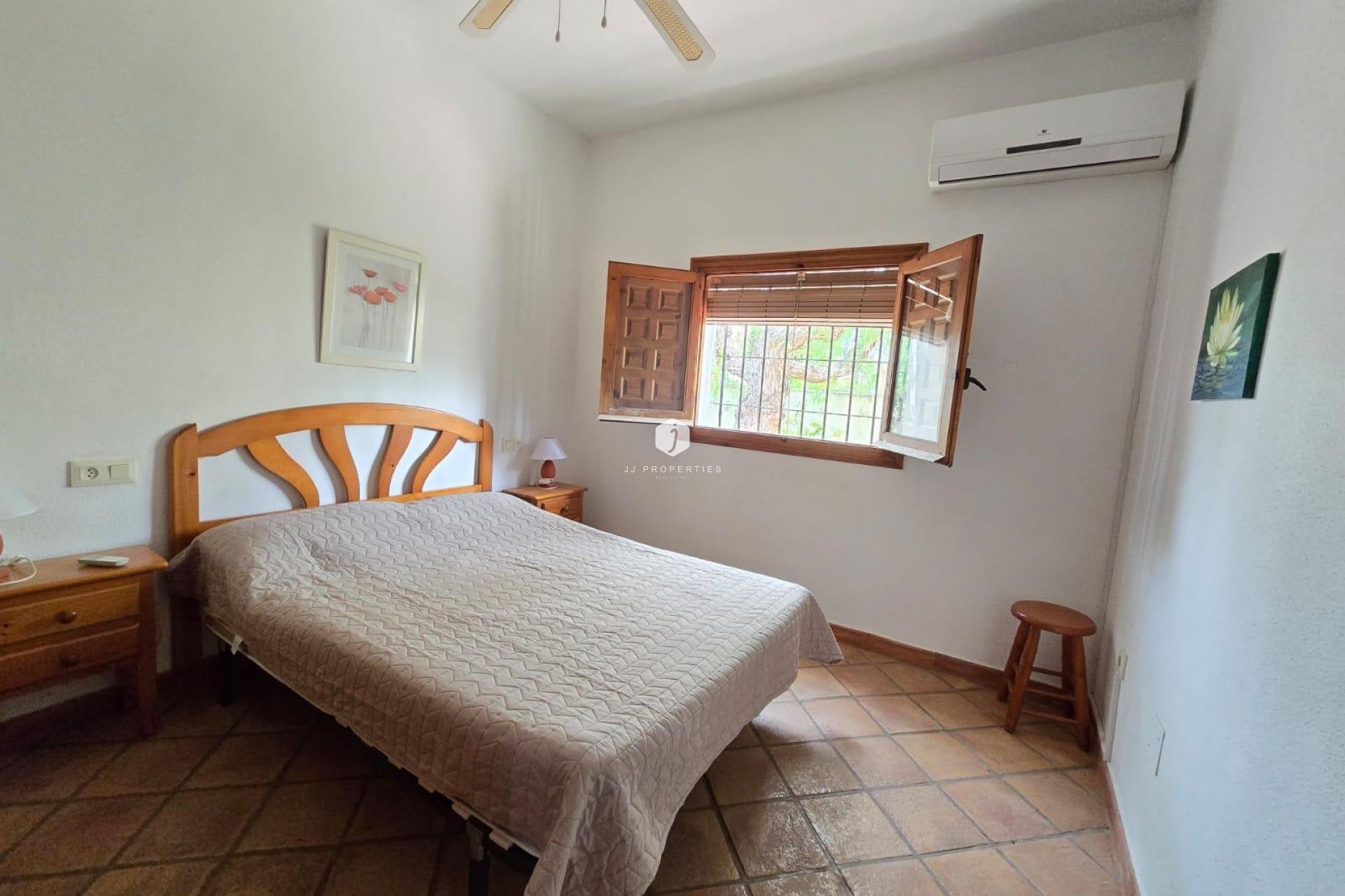 Z drugiej ręki - Villa -
Orihuela Costa - Cabo Roig