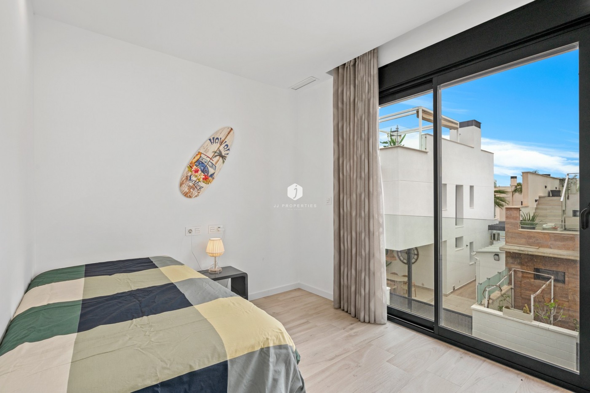 Z drugiej ręki - Villa -
Orihuela Costa - Cabo Roig