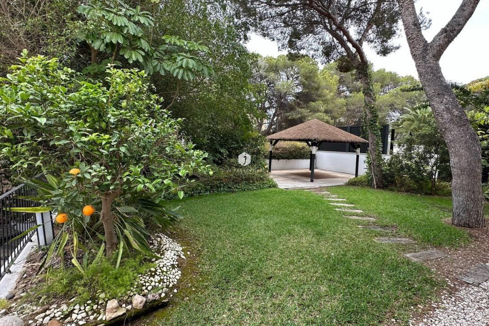 Z drugiej ręki - Villa -
Orihuela Costa - Campoamor