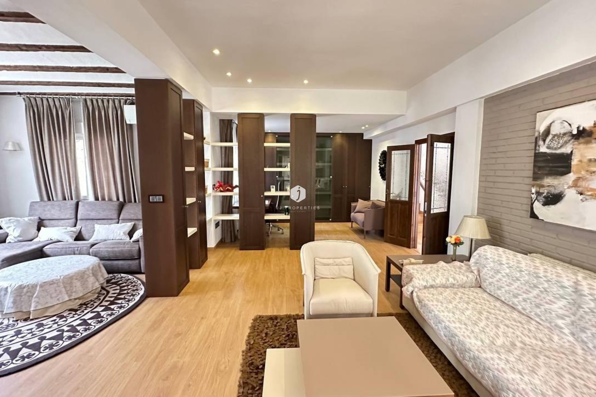 Z drugiej ręki - Villa -
Orihuela Costa - Campoamor