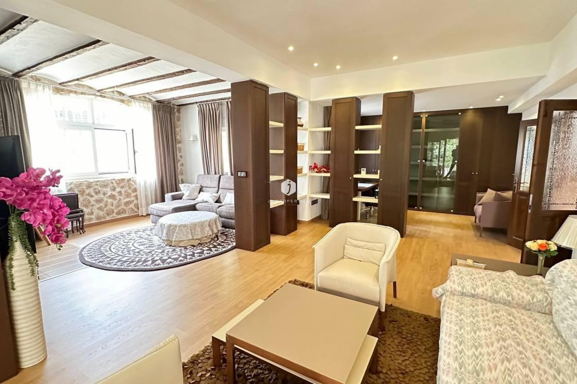 Z drugiej ręki - Villa -
Orihuela Costa - Campoamor