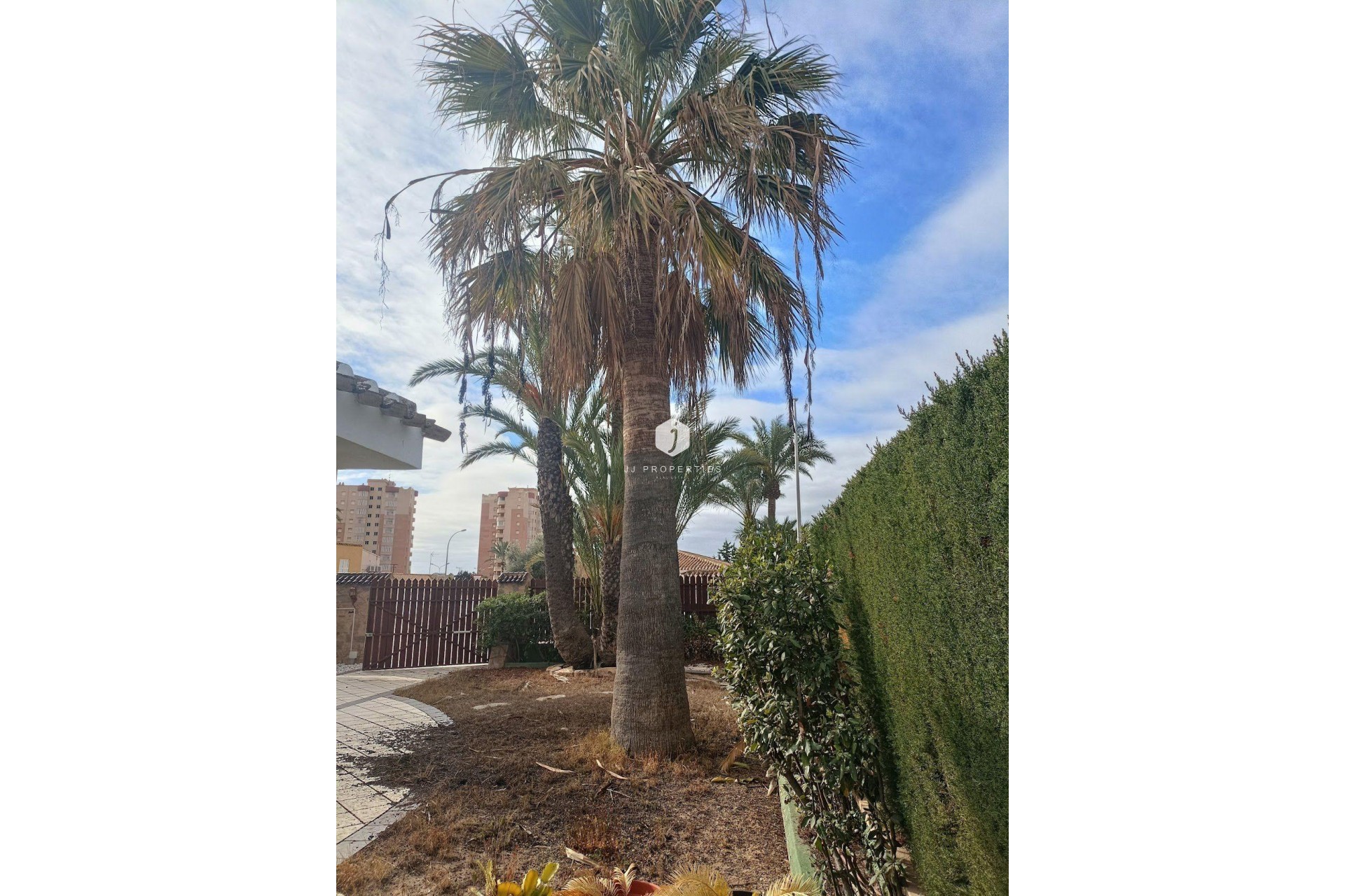 Z drugiej ręki - Villa -
Orihuela Costa - Campoamor