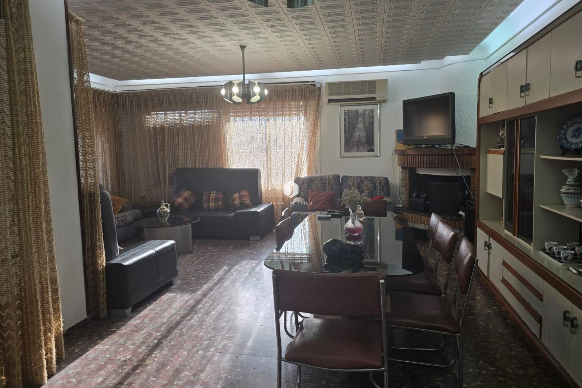 Z drugiej ręki - Villa -
Orihuela Costa - Campoamor