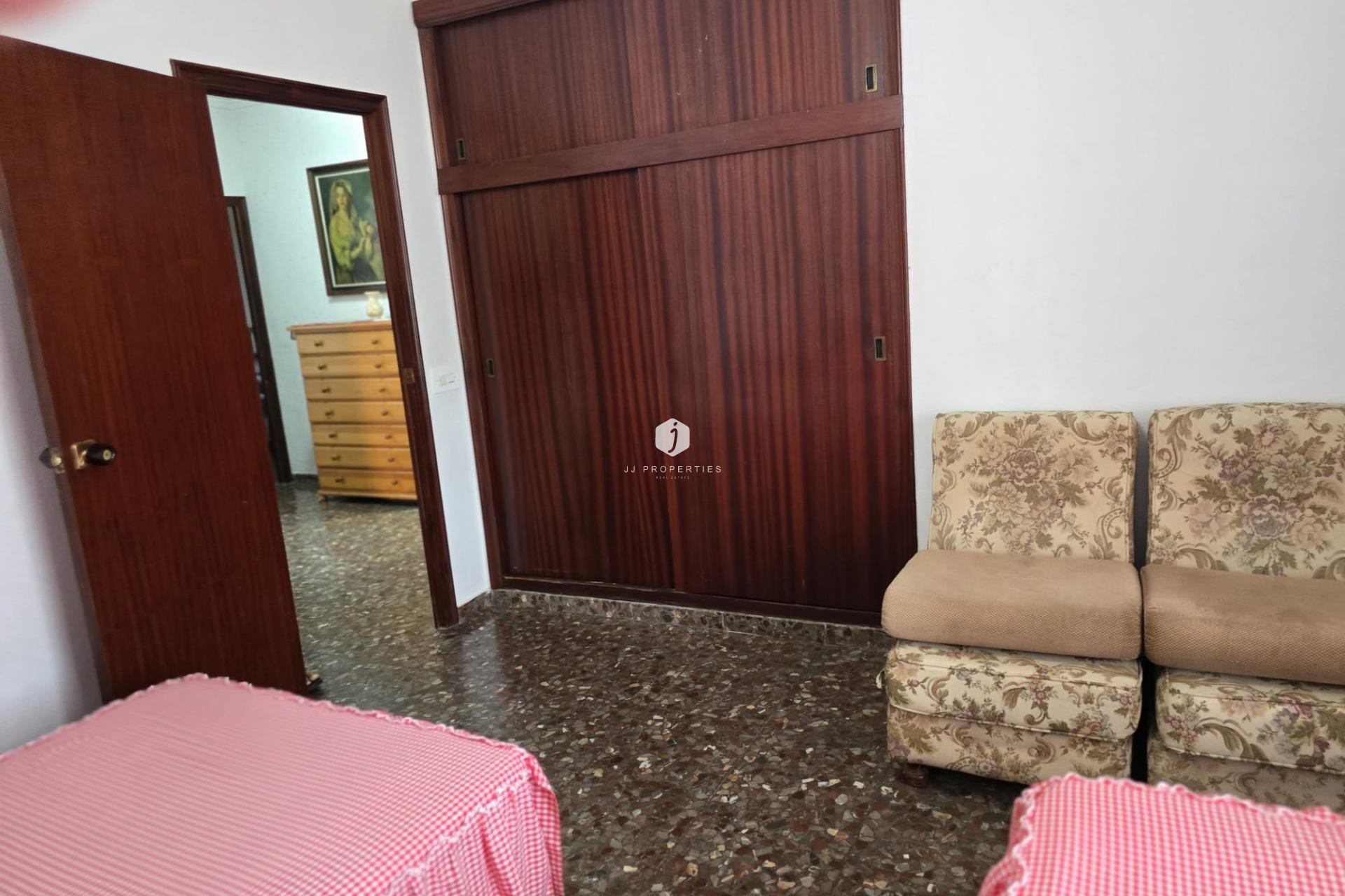 Z drugiej ręki - Villa -
Orihuela Costa - Campoamor