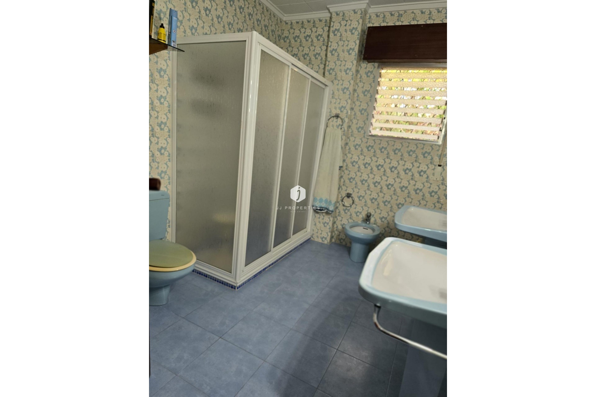 Z drugiej ręki - Villa -
Orihuela Costa - Campoamor