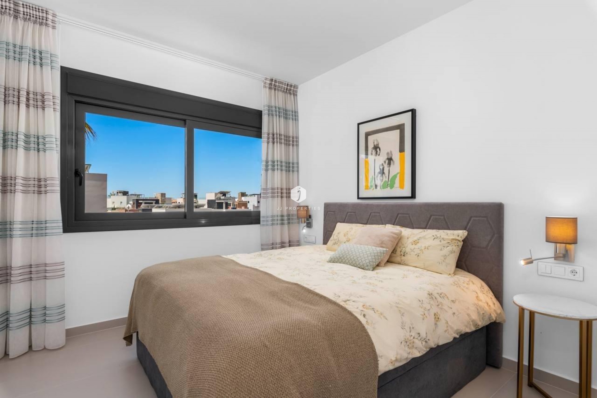 Z drugiej ręki - Villa -
Orihuela Costa - Campoamor