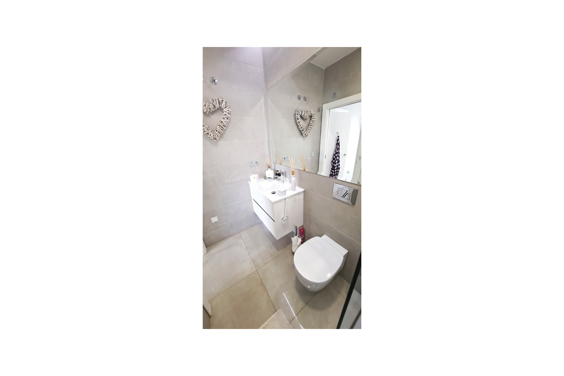 Z drugiej ręki - Villa -
Orihuela Costa - Costa Blanca