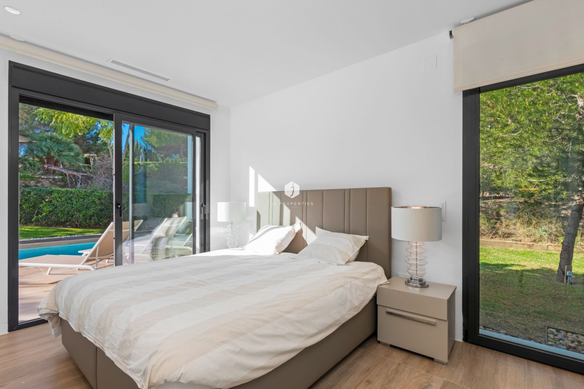 Z drugiej ręki - Villa -
Orihuela Costa - Costa Blanca