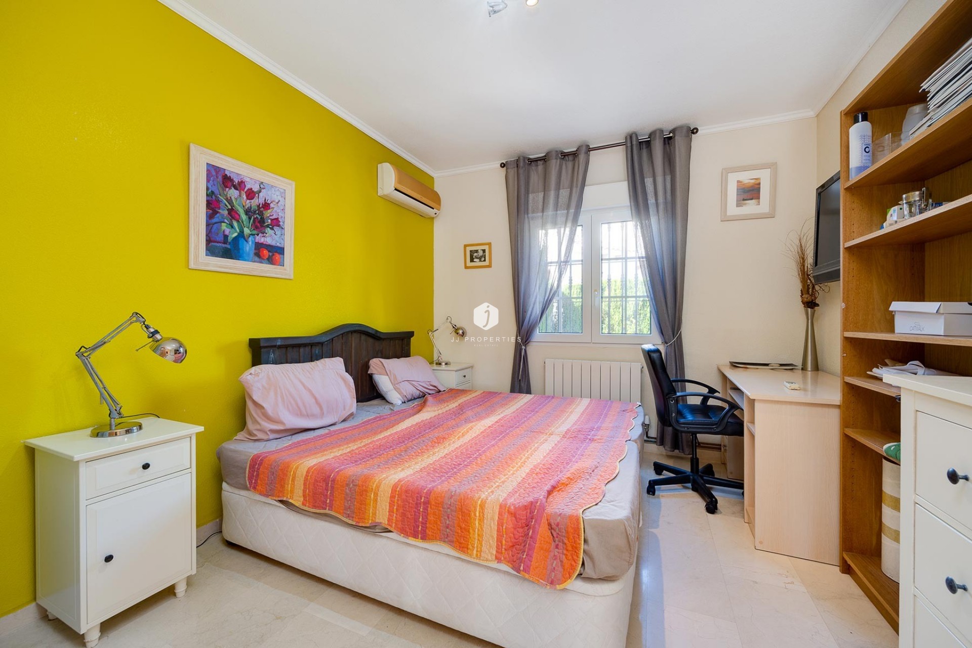 Z drugiej ręki - Villa -
Orihuela Costa - Costa Blanca