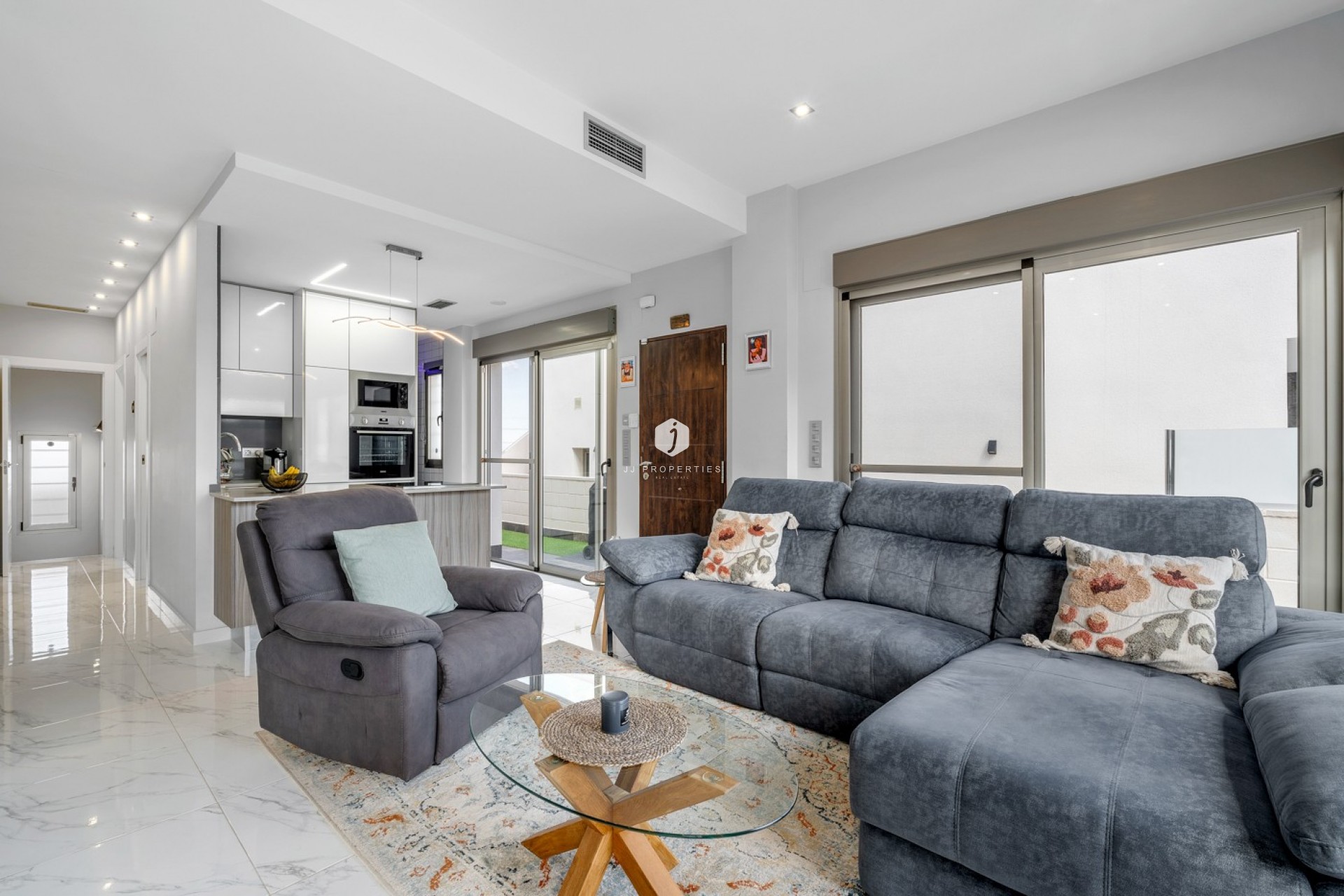 Z drugiej ręki - Villa -
Orihuela Costa - Costa Blanca